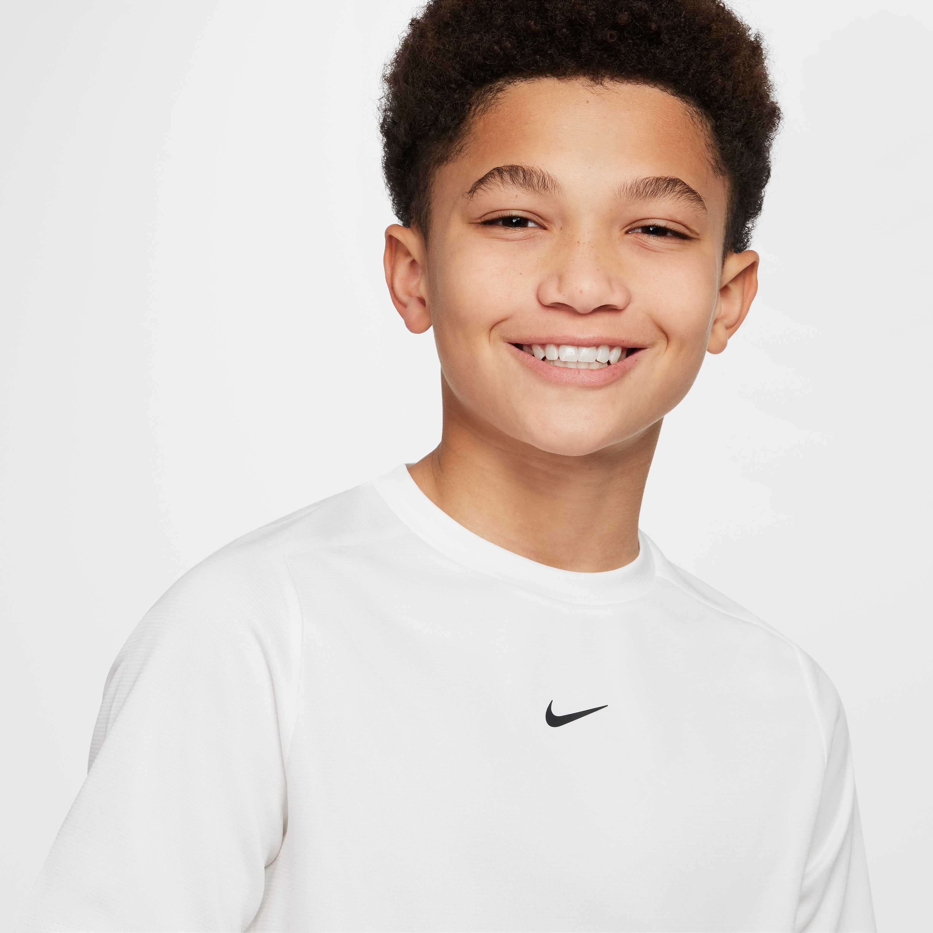 نايكي مالتي image number 2