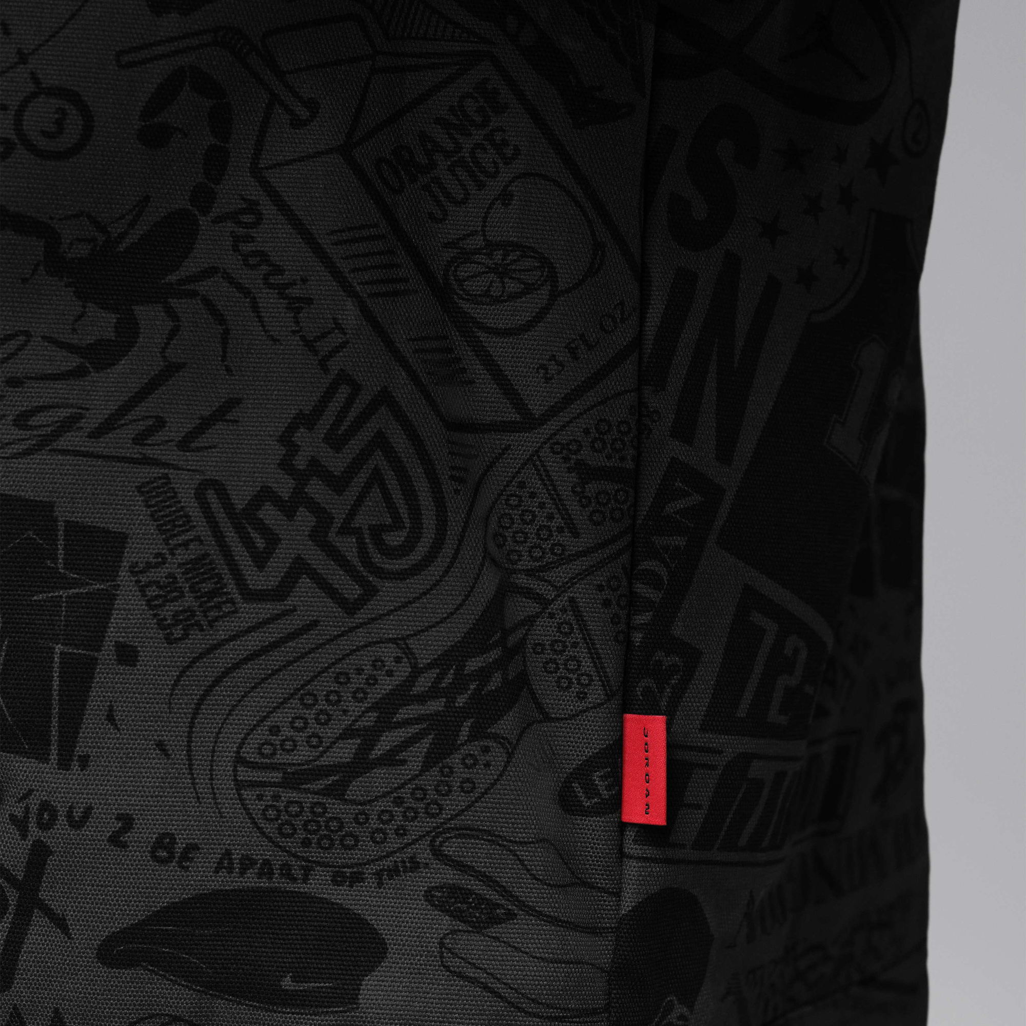Zoom image