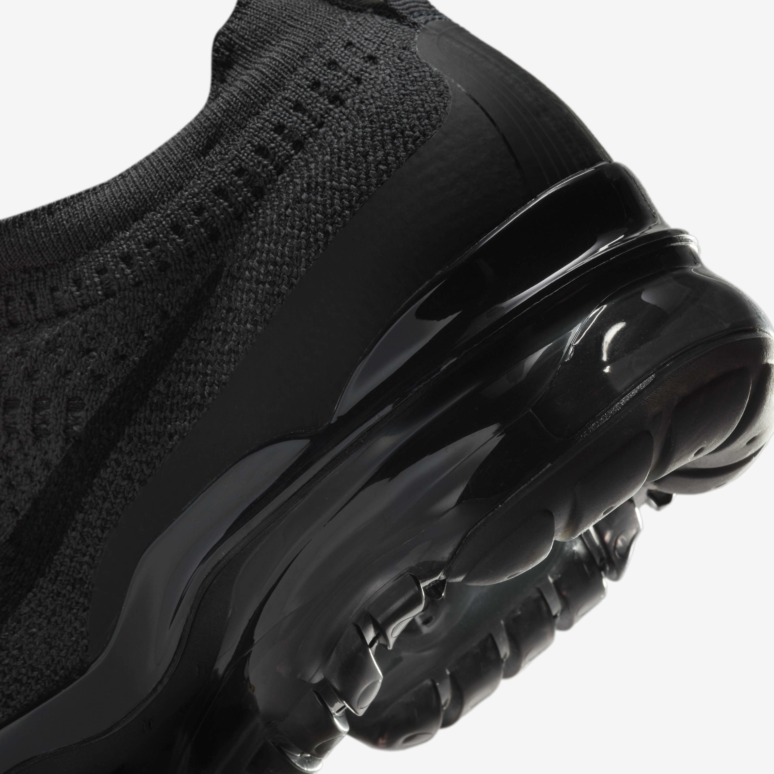 New all black vapormax deals