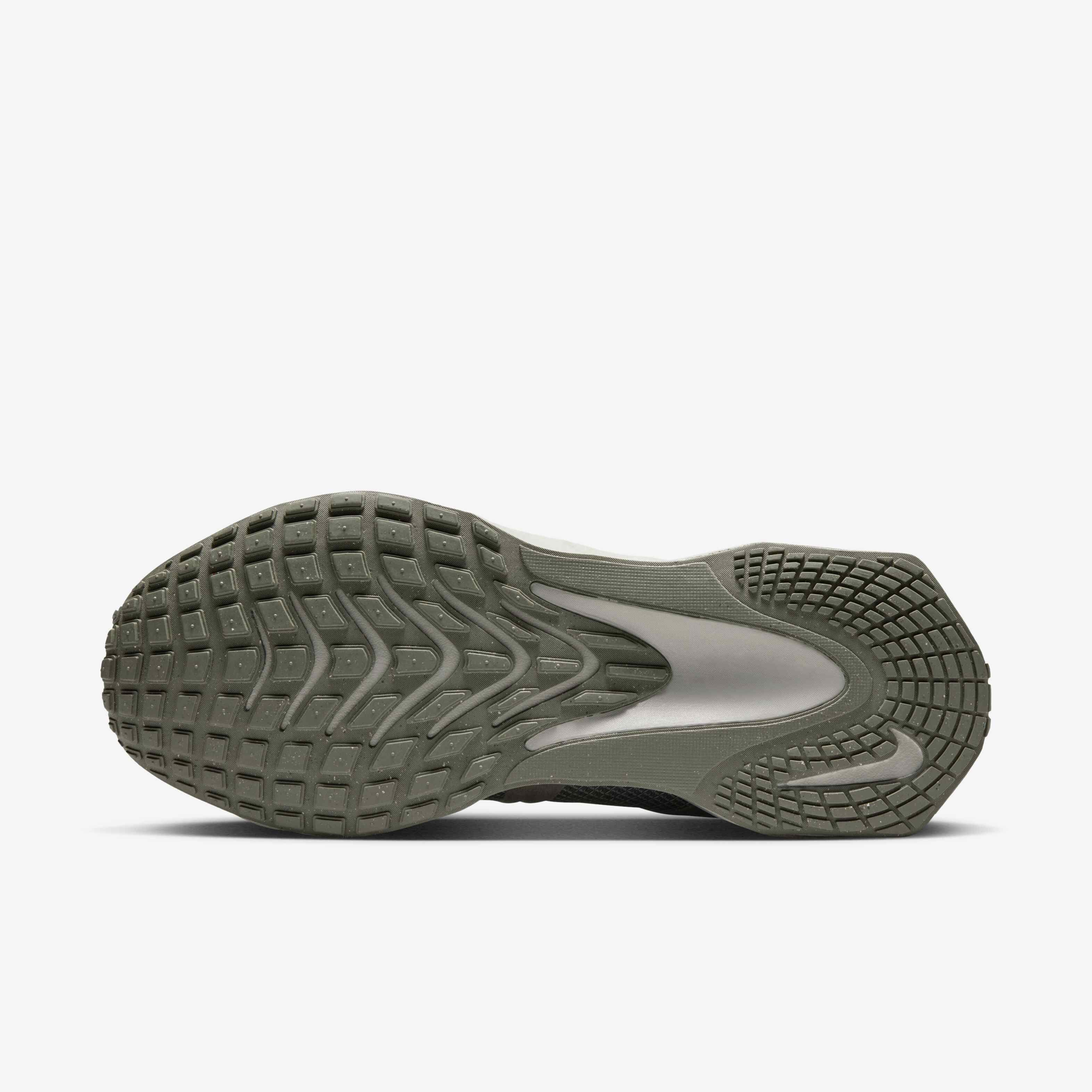 نايكي ميترو تك image number 1