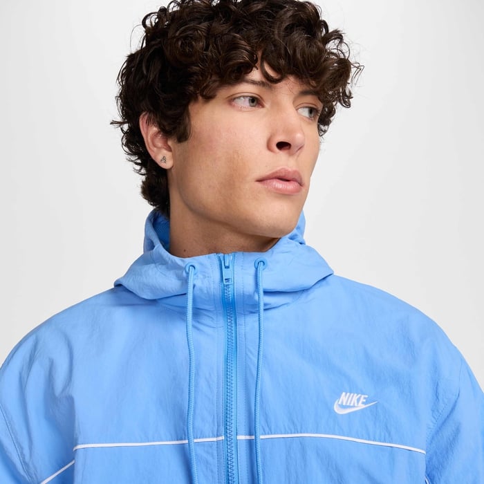 Nike Club image number 2 Nike Club image number 2