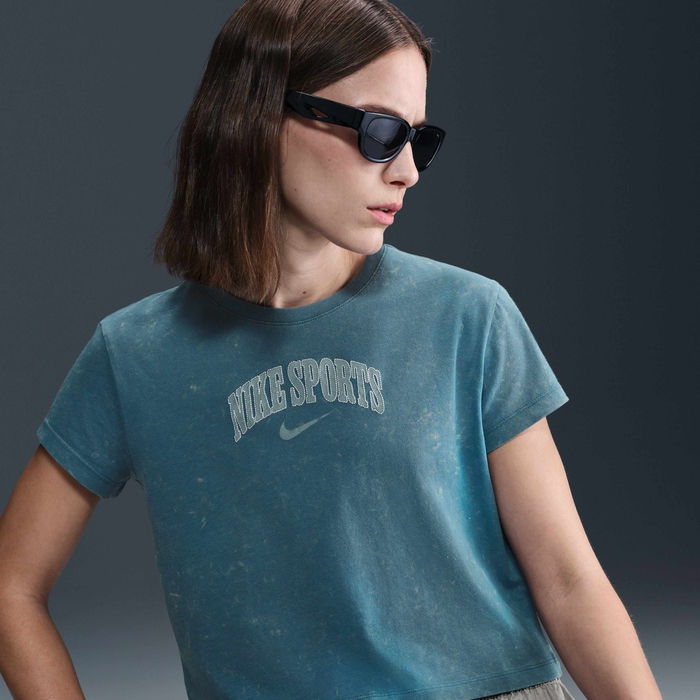 نايكي سبورتسوير image number 2 نايكي سبورتسوير image number 2