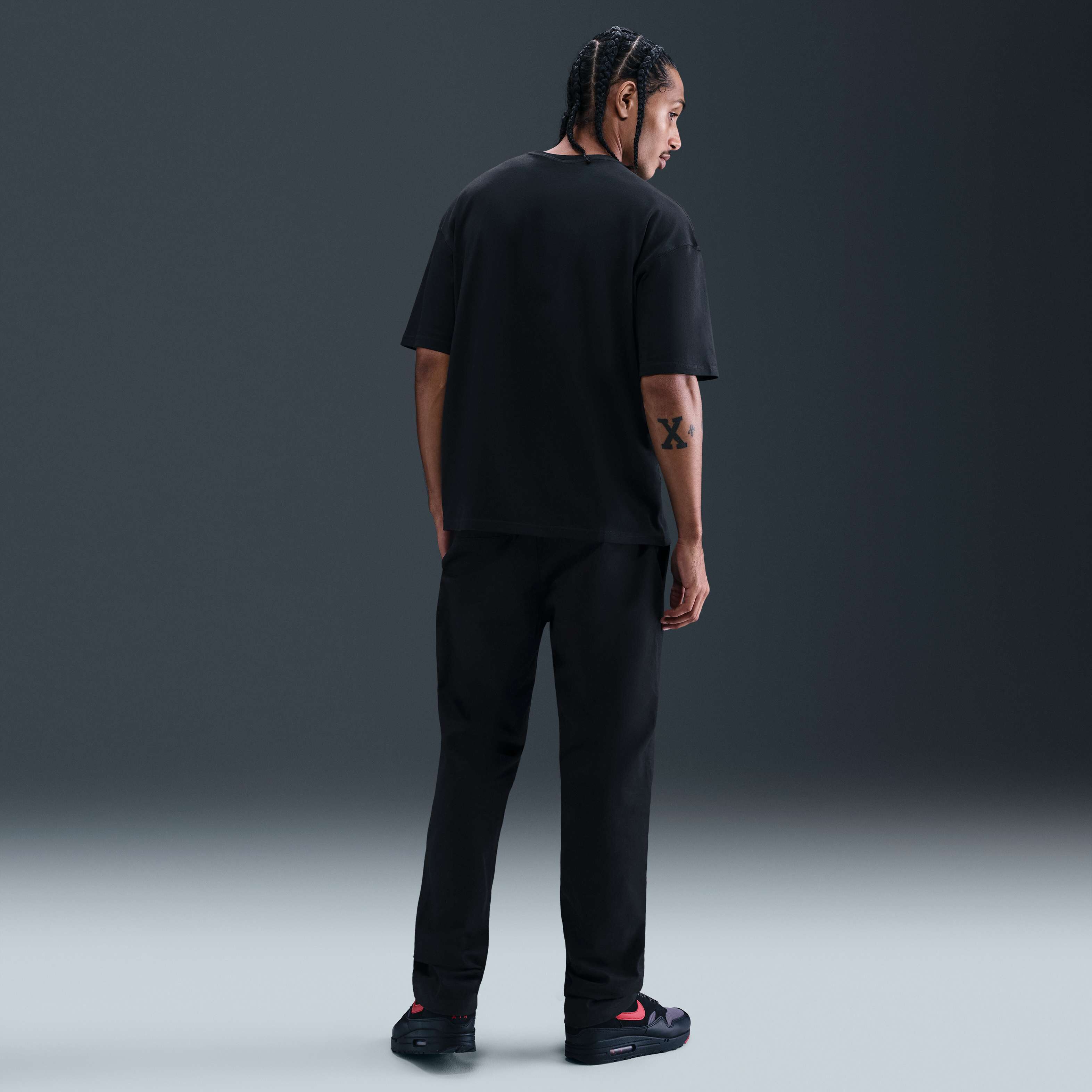 نايكي سبورتسوير image number 4