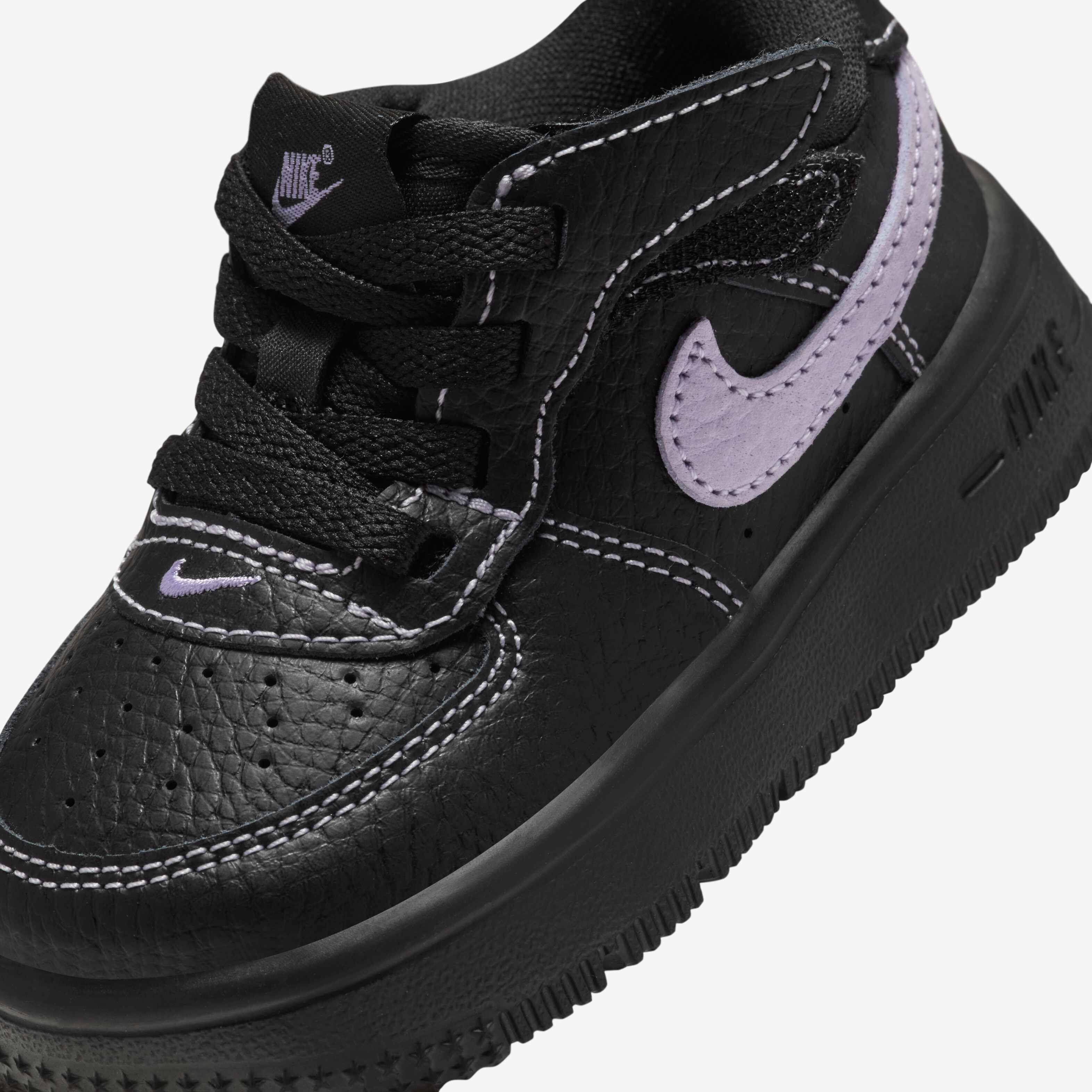 Nike Force 1 Low LV8 EasyOn image number 6