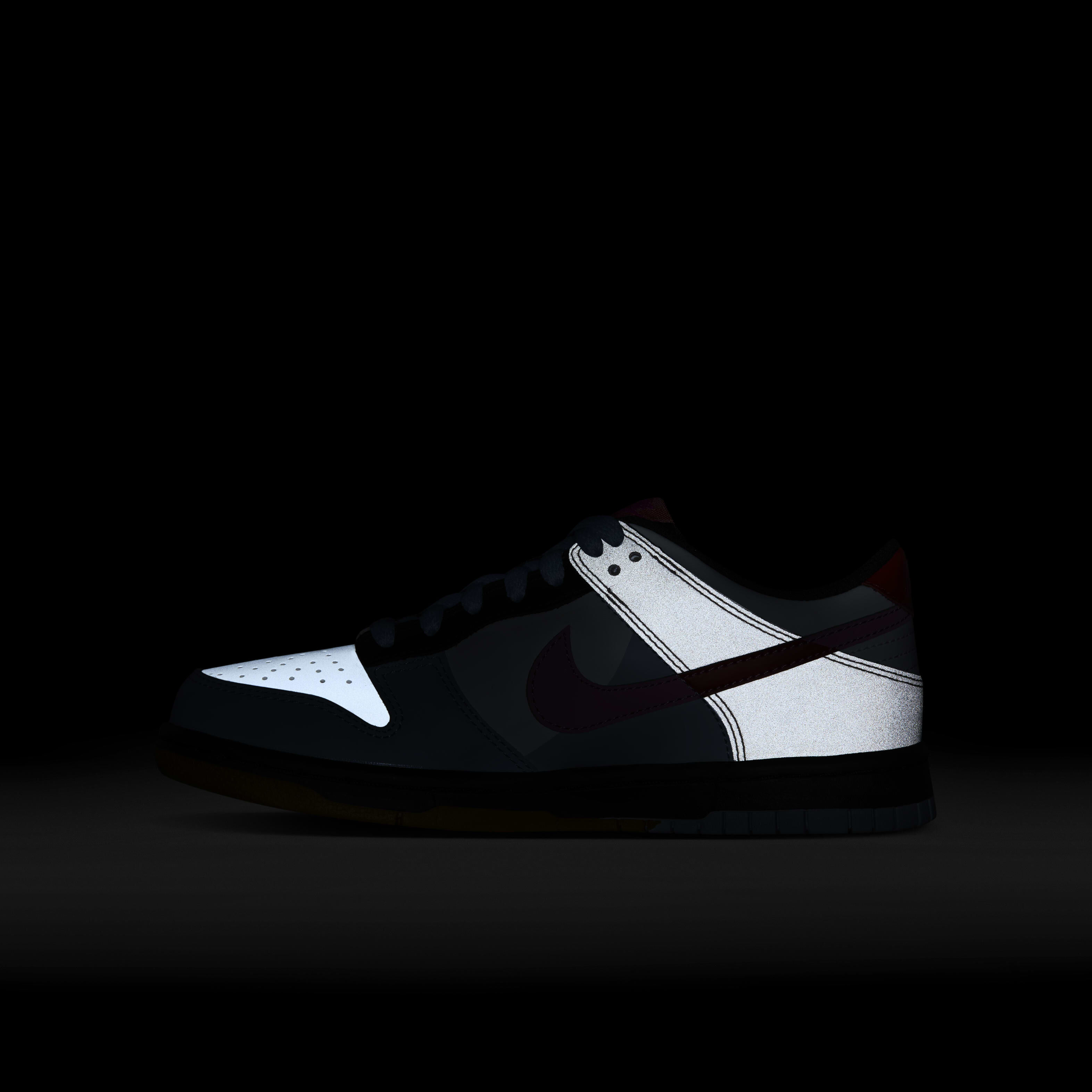 Nike Dunk Low SE image number 11