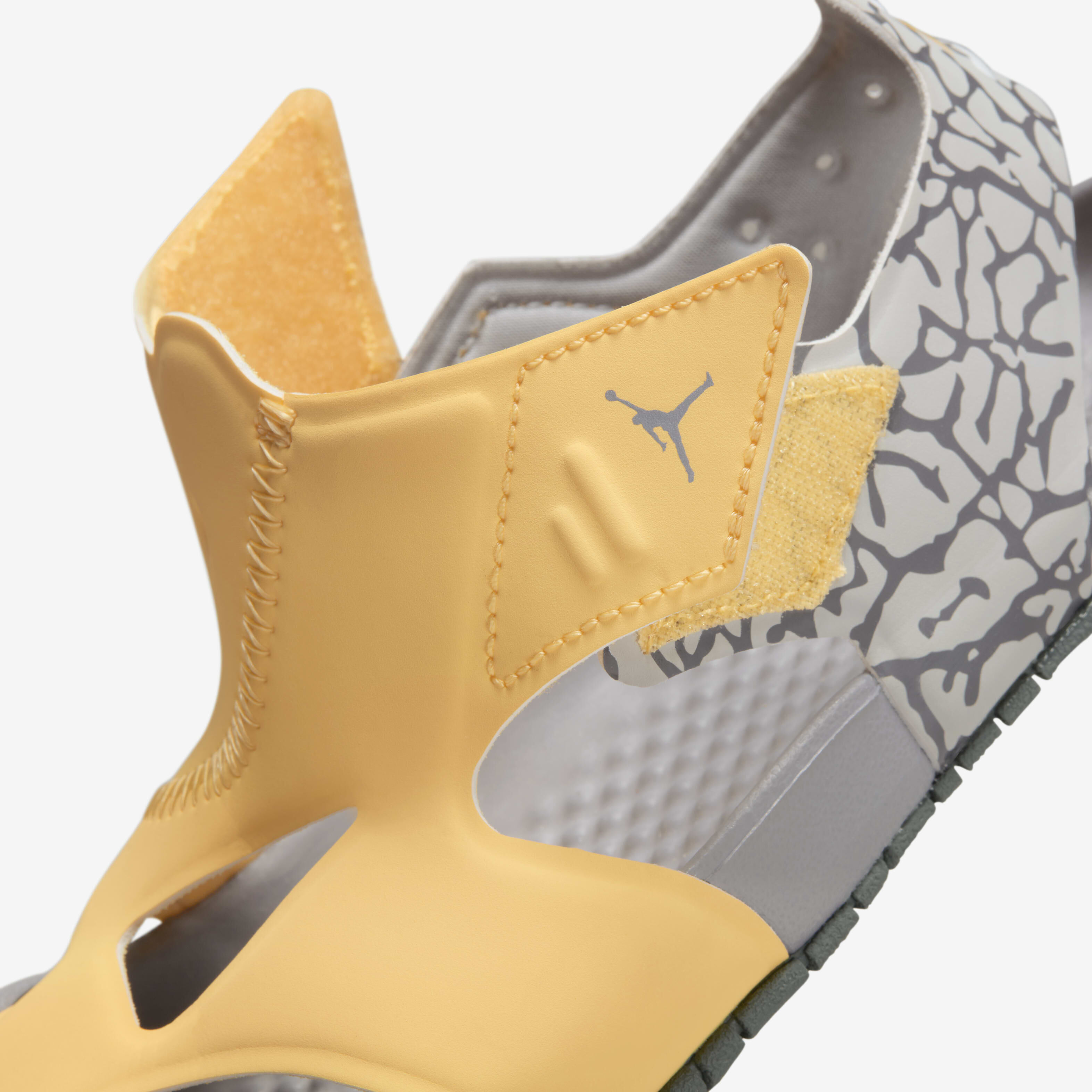 Jordan Flare image number 8