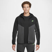 Nike Tech