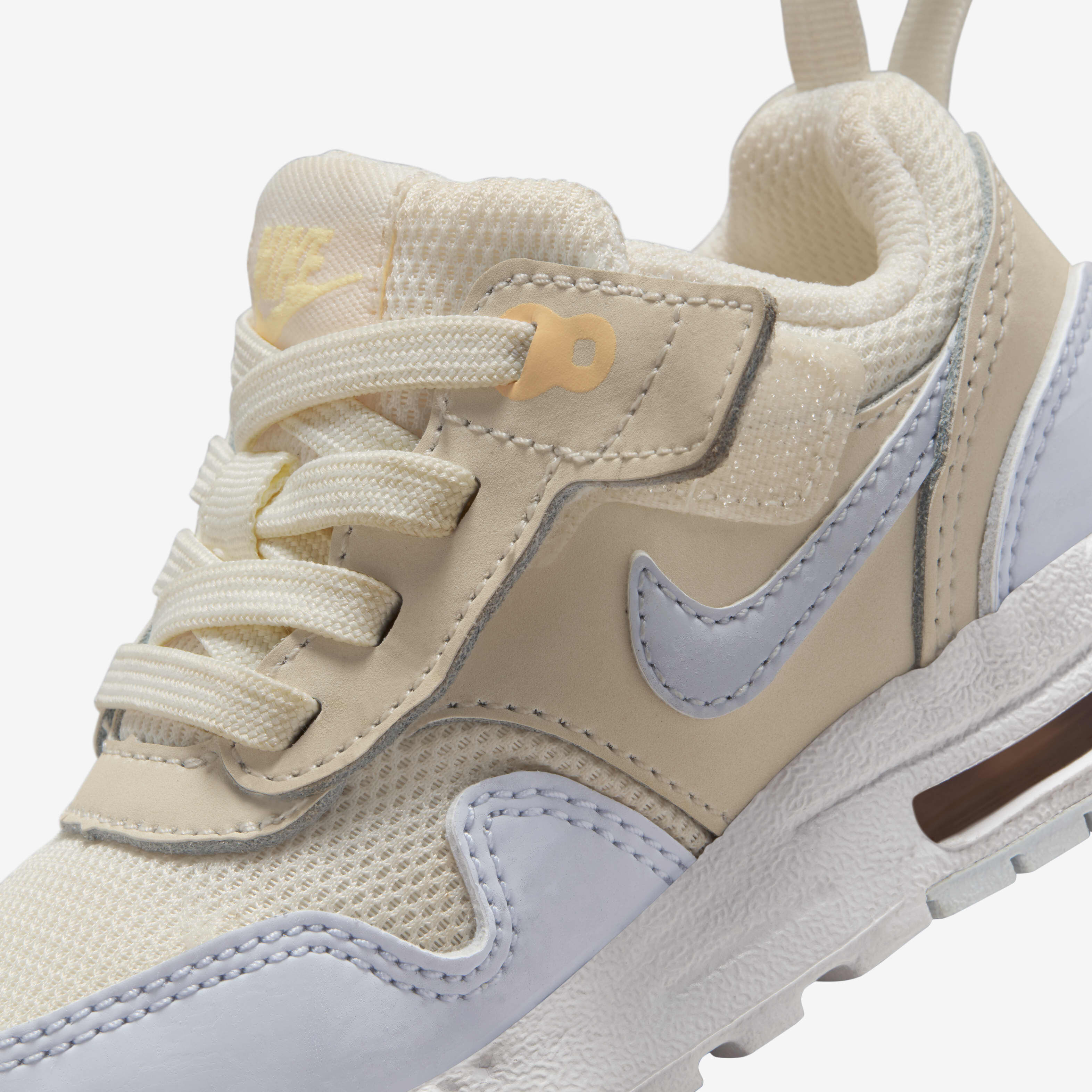 Nike neonata shop