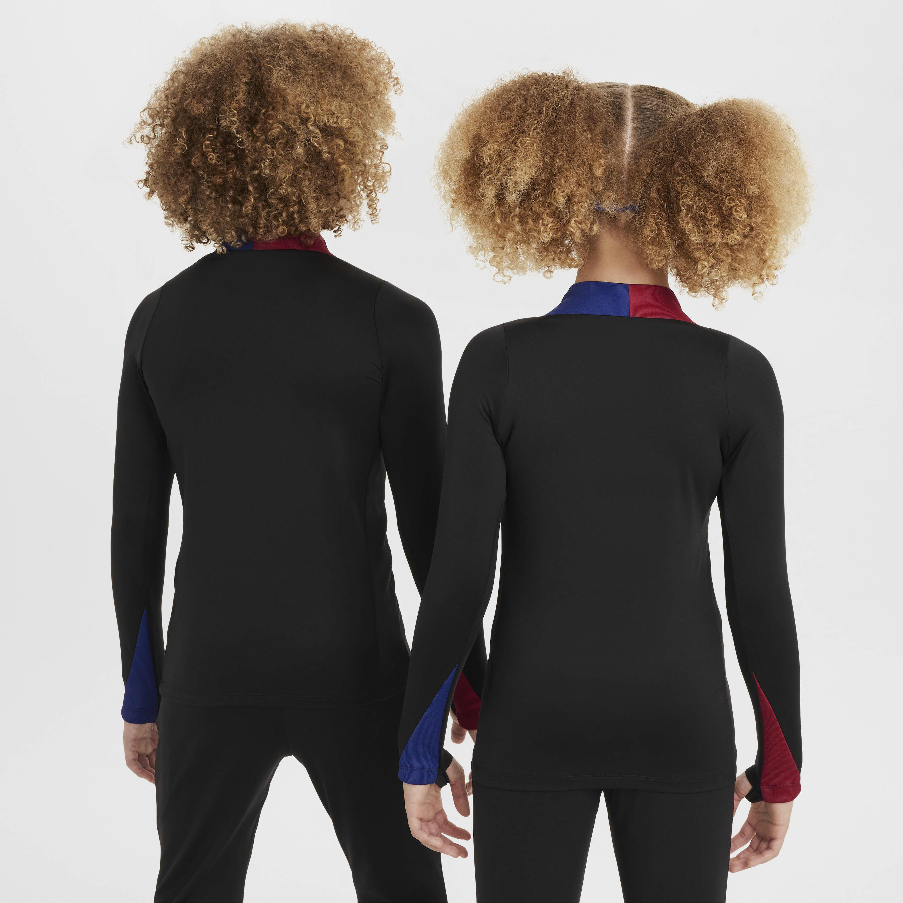 برشلونة سترايك image number 1