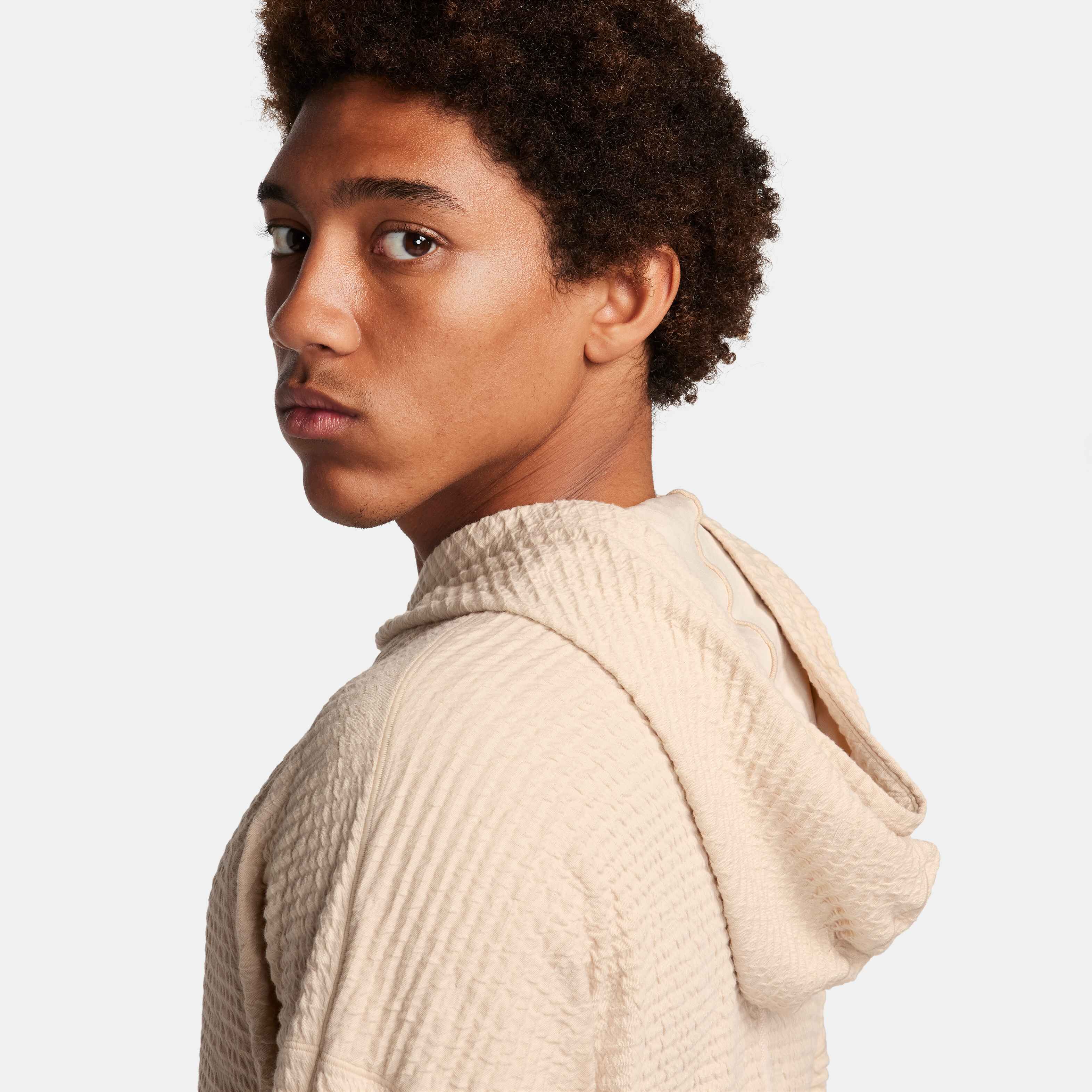 نايكي يوغا تيكستشر image number 6