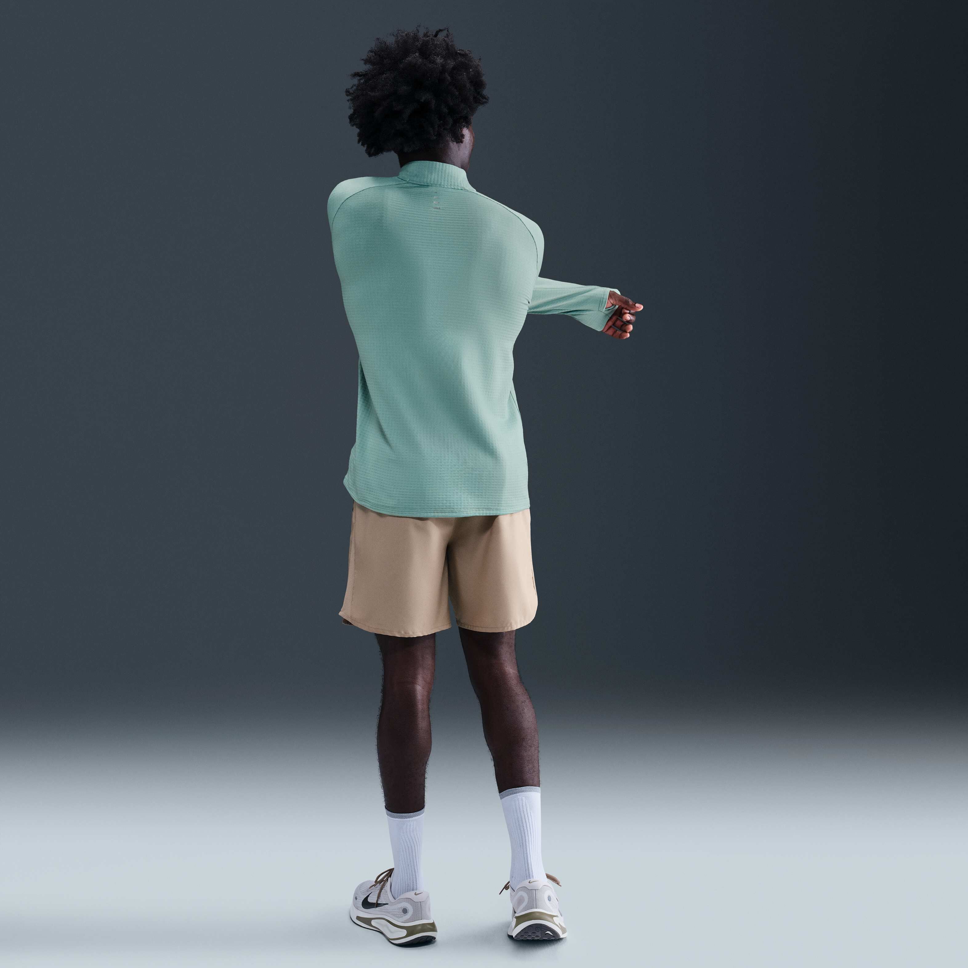 نايكي سترايد image number 4