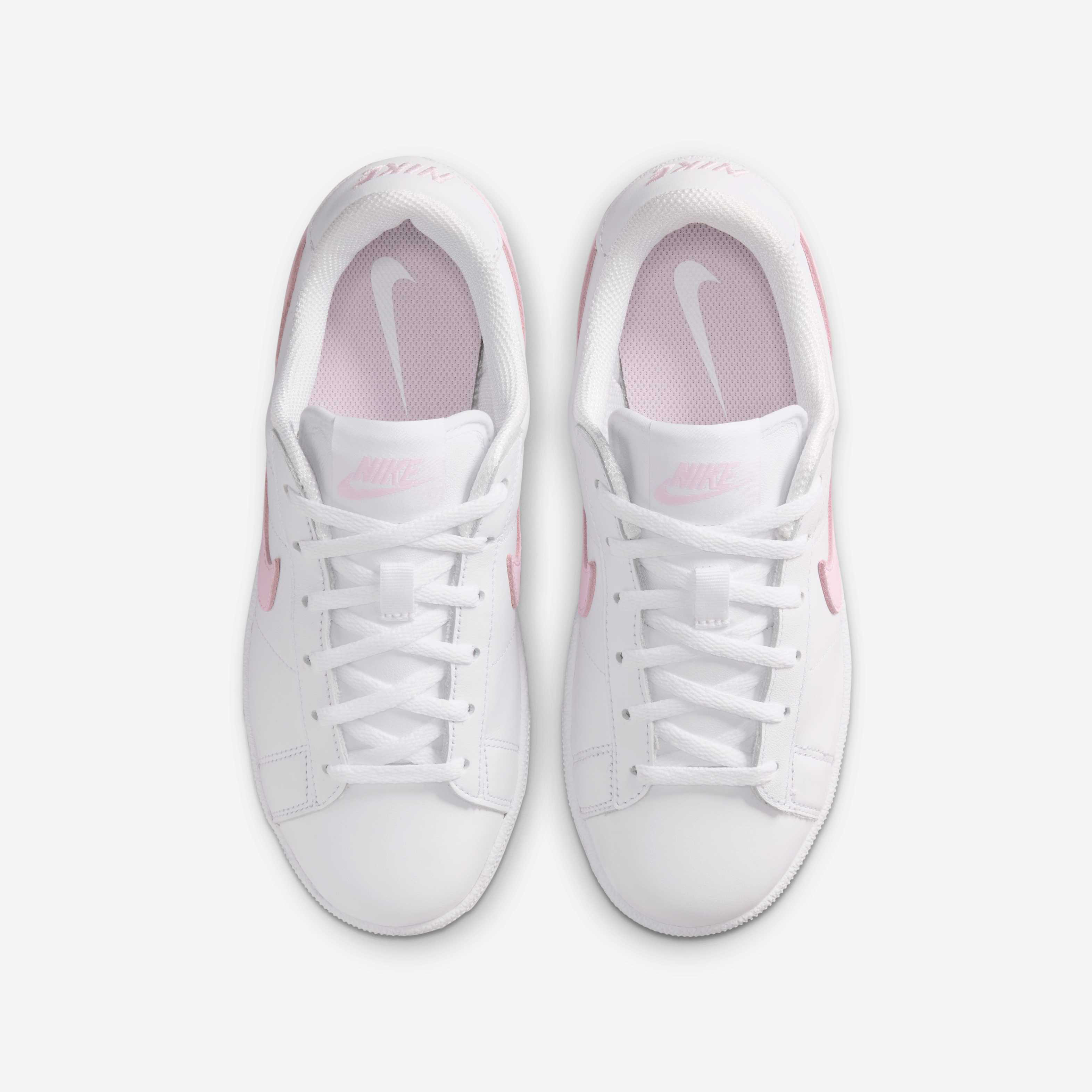 Nike Tennis Classic image number 3