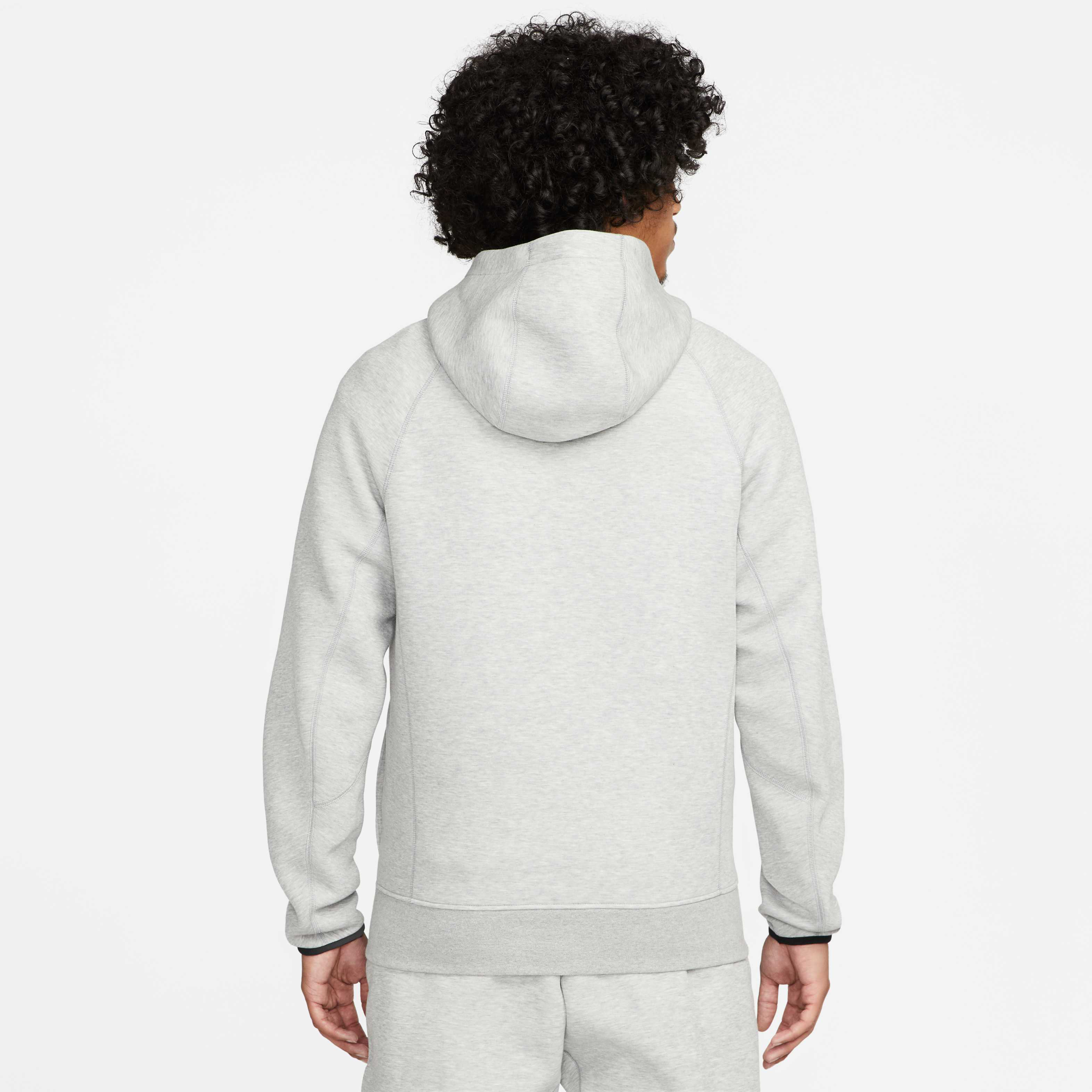 Nike Sportswear Tech Fleece image number 1