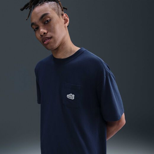 Nike Sportswear Monarch