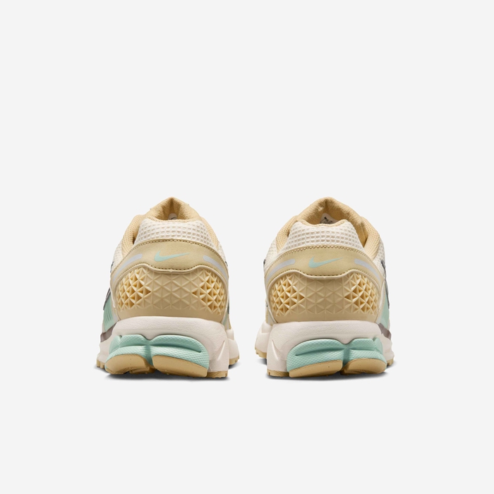 Nike Zoom Vomero 5 SE image number 5 Nike Zoom Vomero 5 SE image number 5