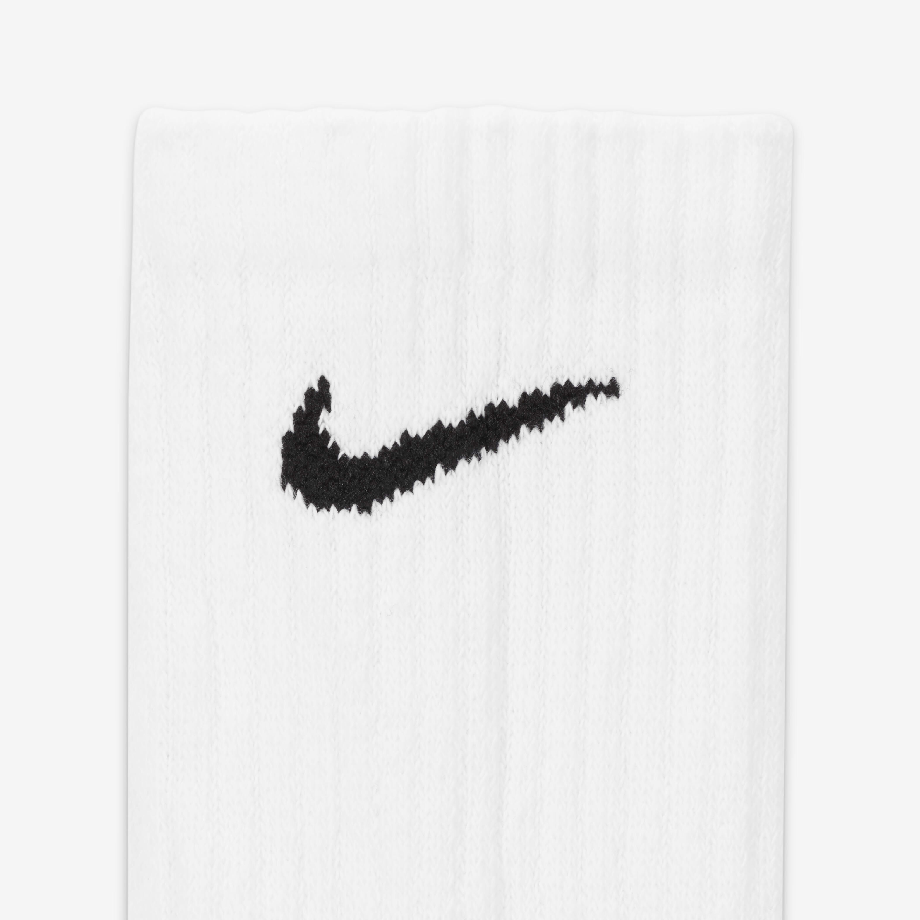 Nike Everyday Cushioned image number 3