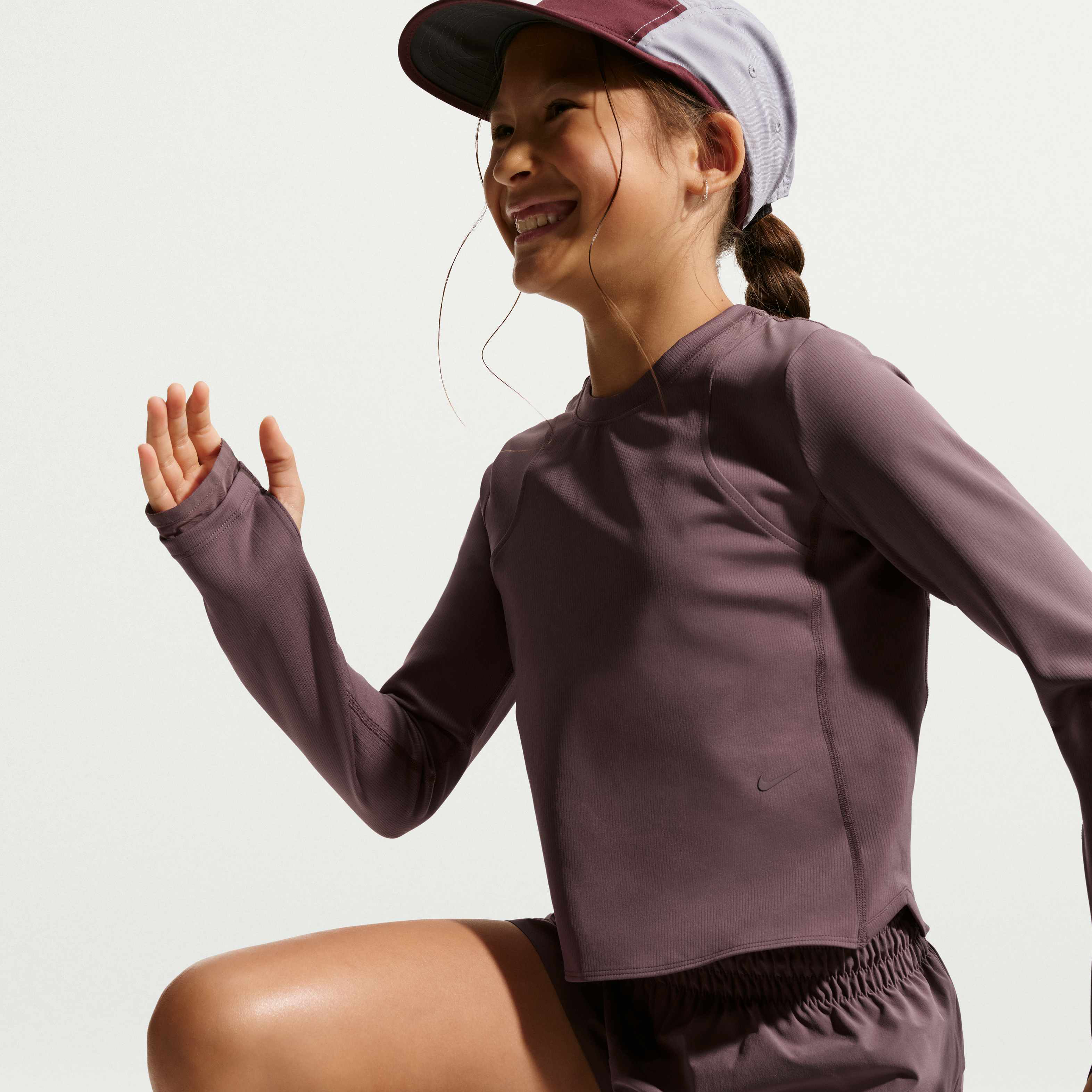 Nike MAVN image number 2