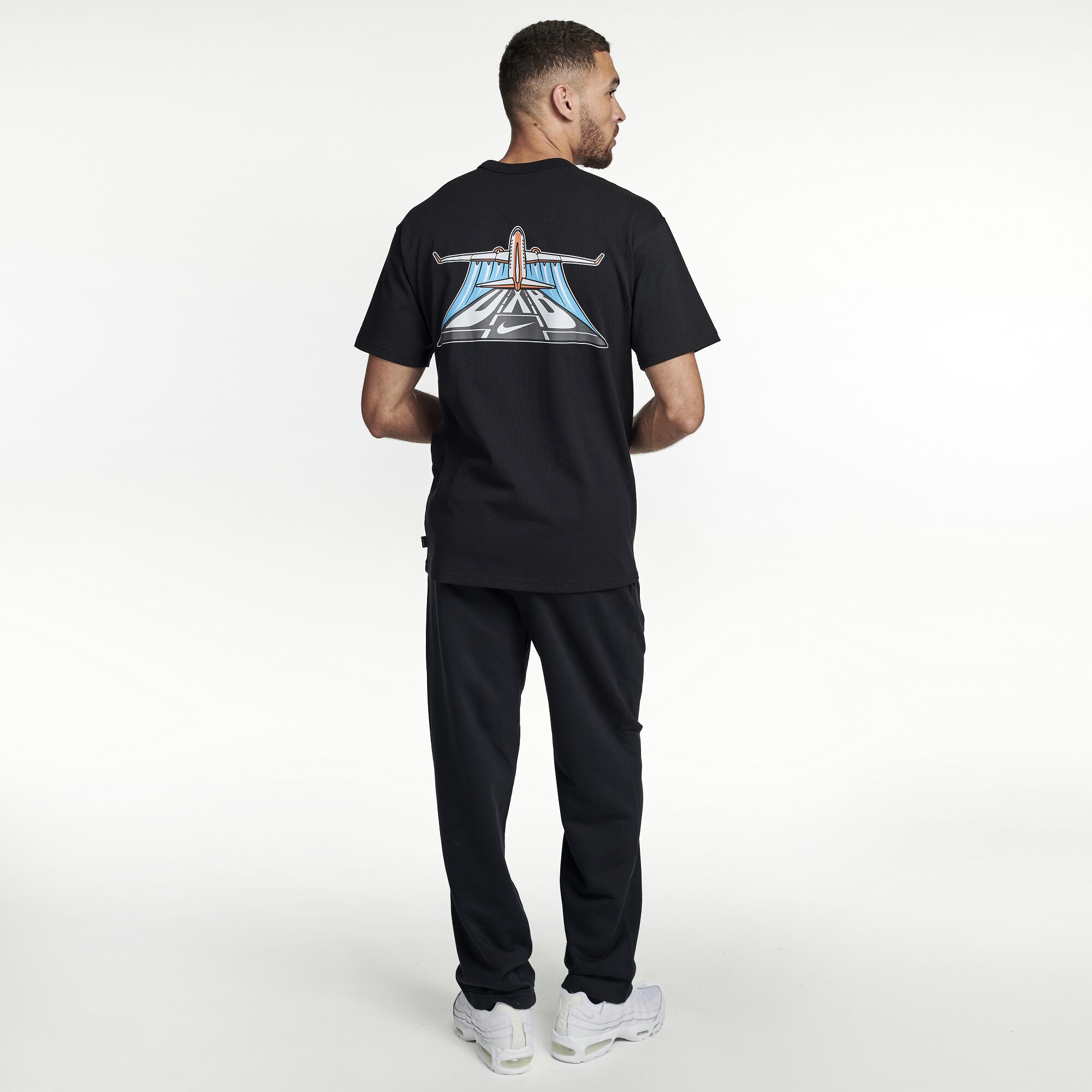 Nike City Tee - Dubai image number 1