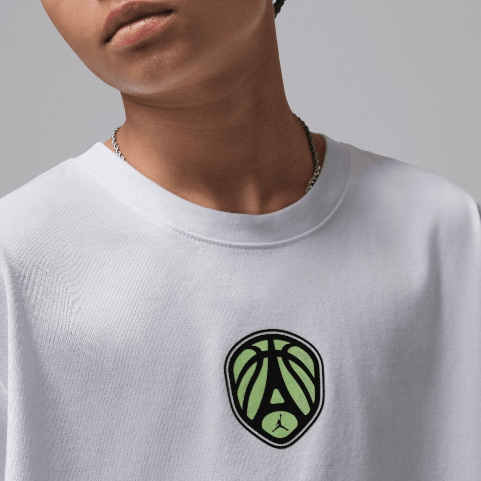 Jordan Quai 54 image number 2