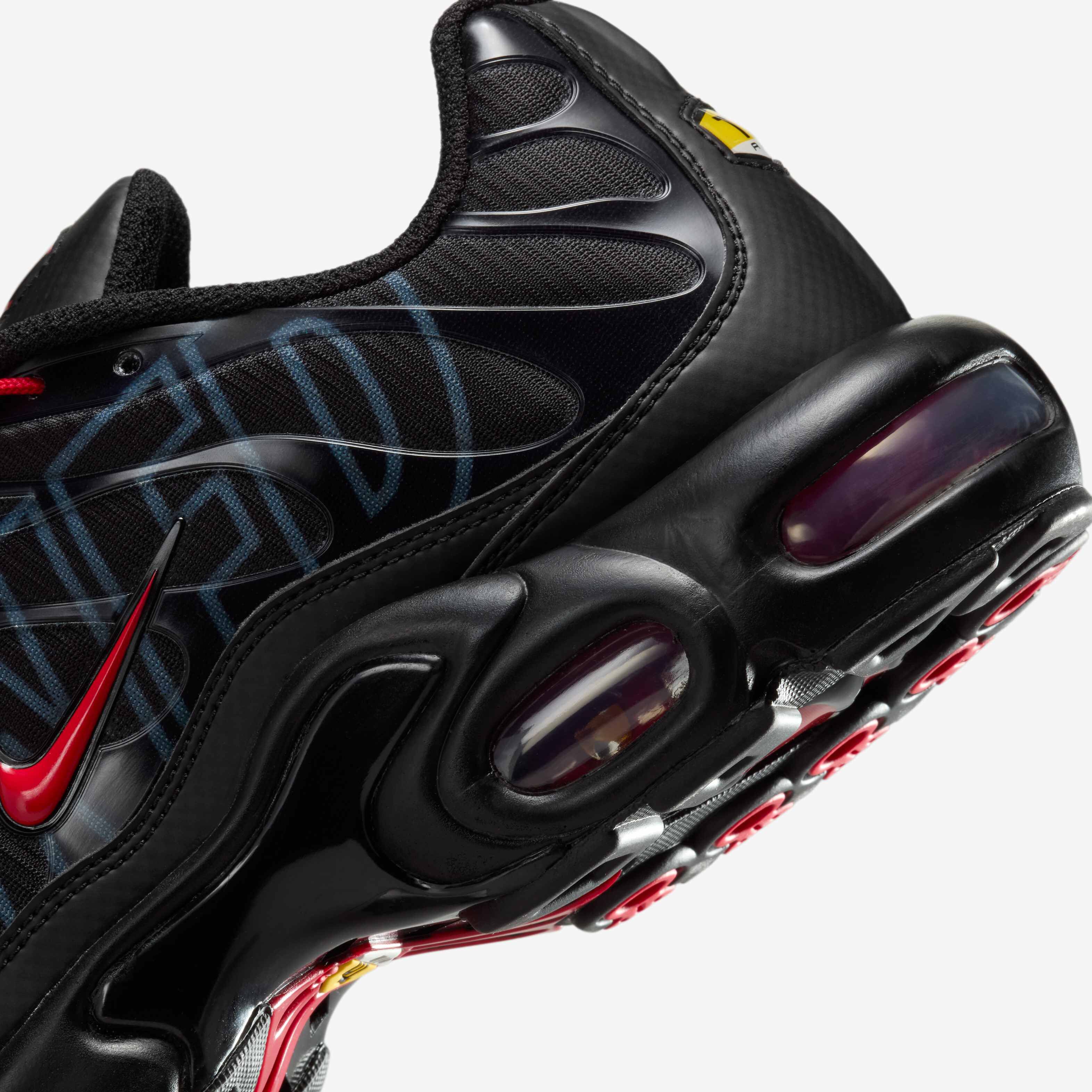 Nike Air Max Plus image number 7
