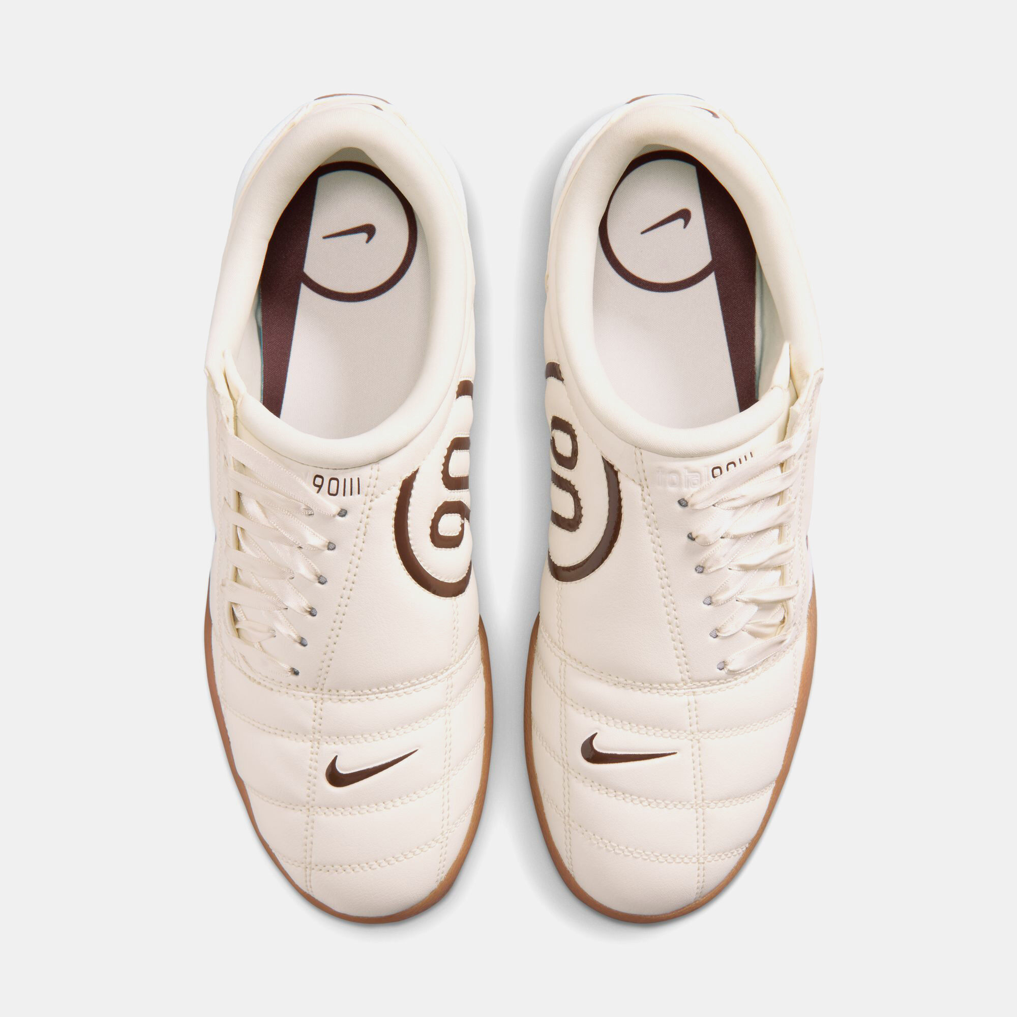 Nike Total90 image number 3