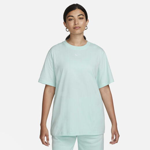 Nike Sportswear Essential