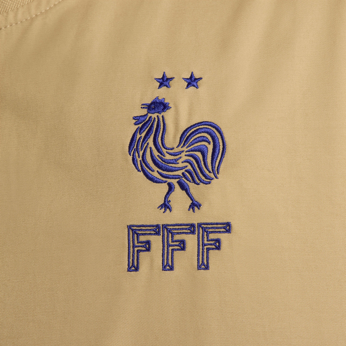 FFF Sport Essentials image number 3 FFF Sport Essentials image number 3