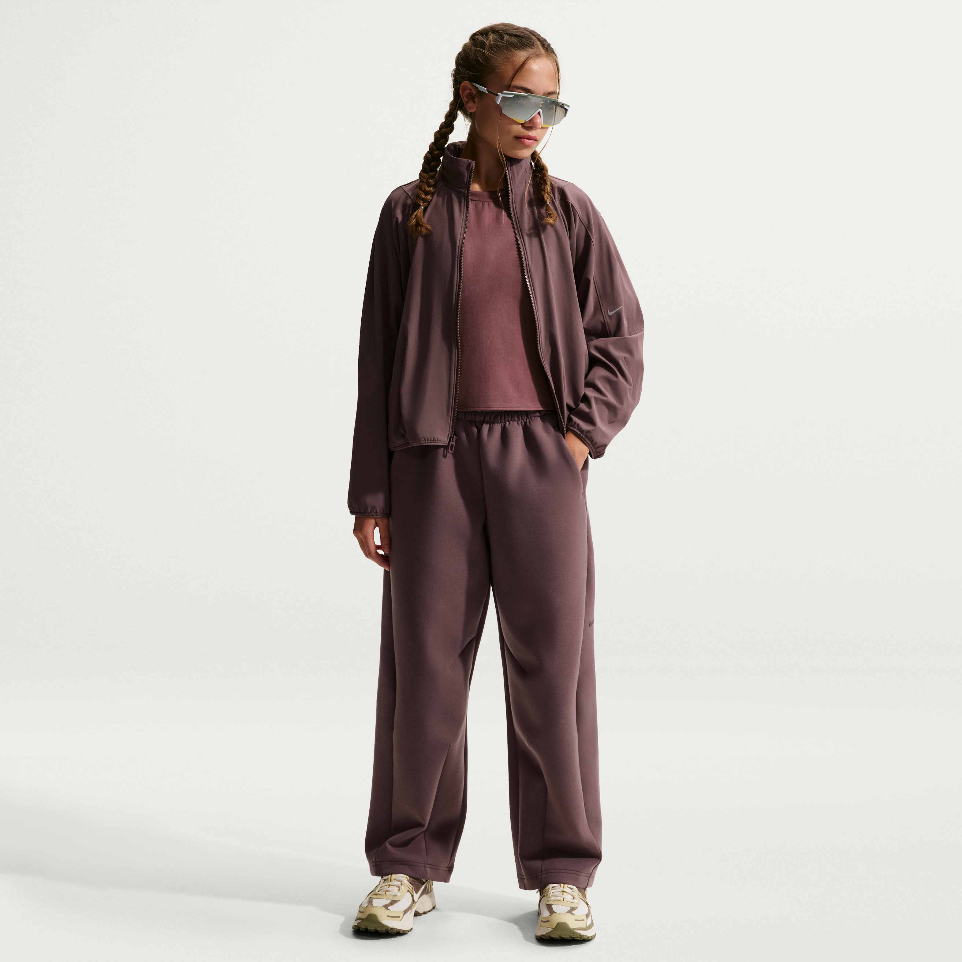 Nike MAVN image number 0