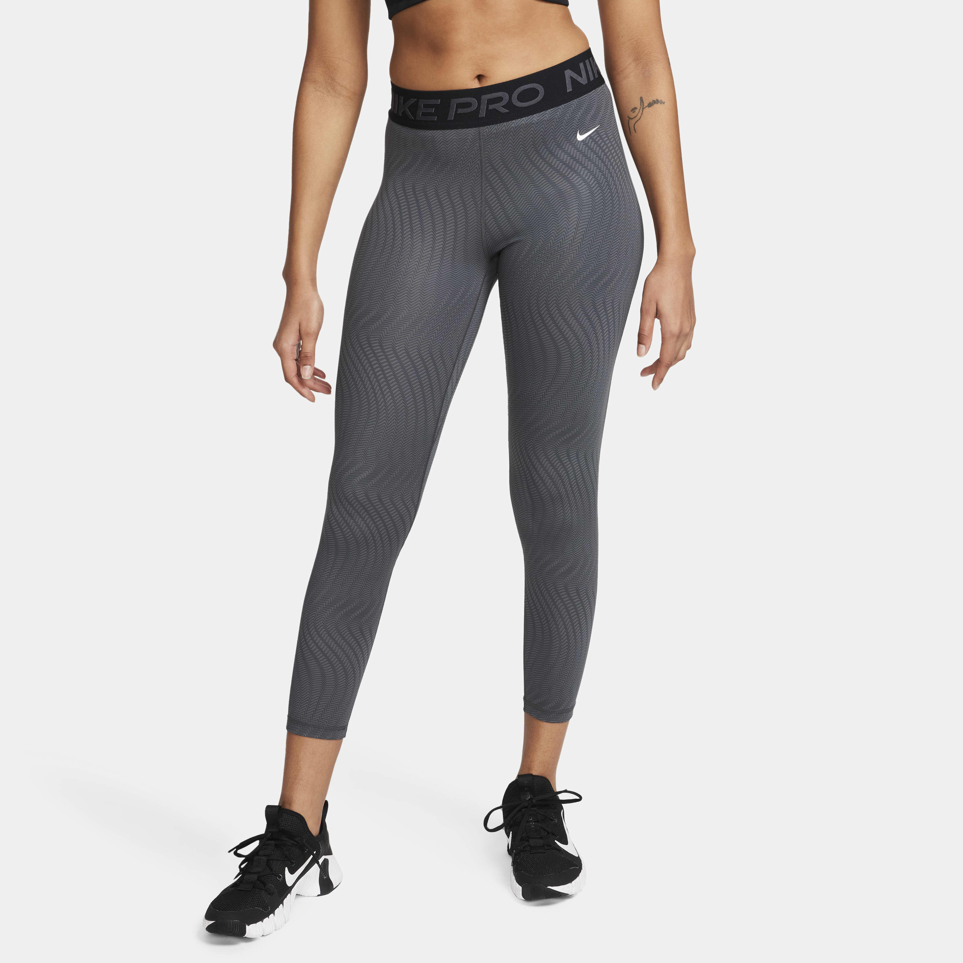 Nike Pro