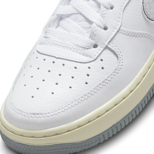 Nike sportswear air force 1 07 lv8 clearance 3