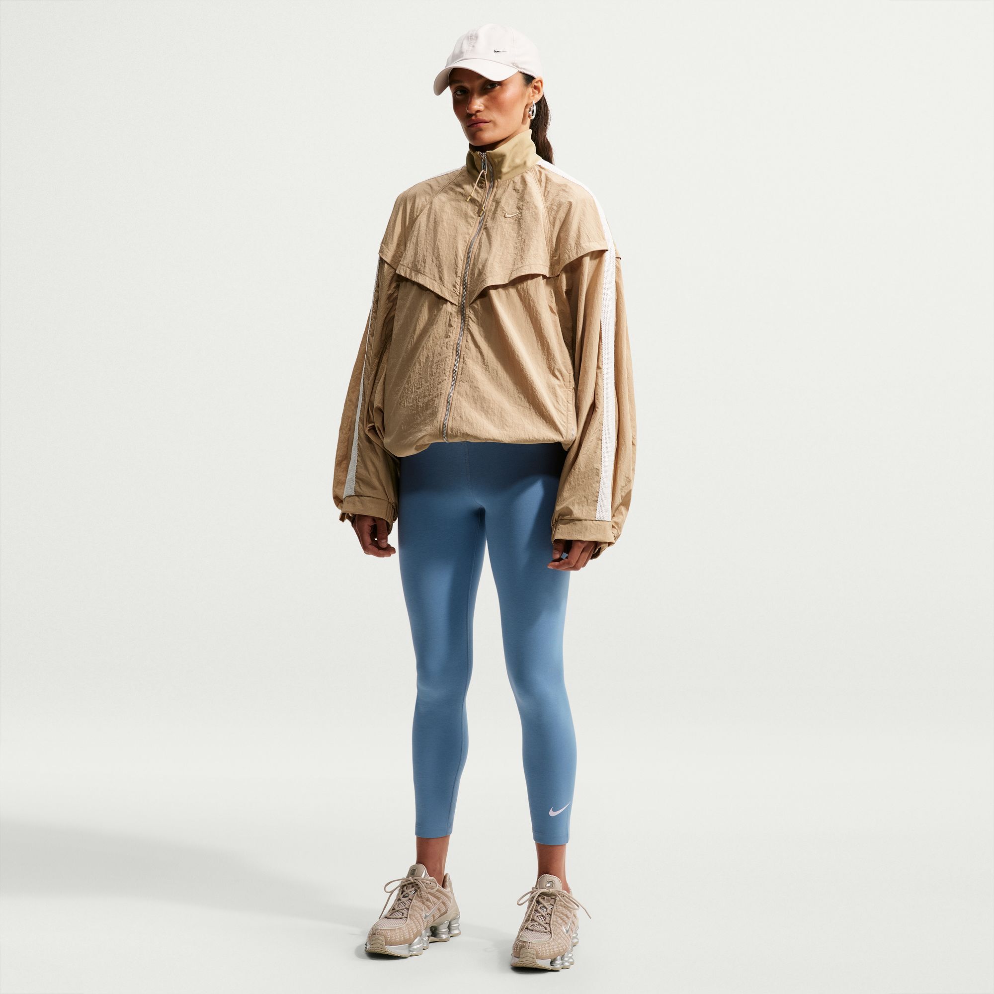 Nike Sportswear Classic image number 0