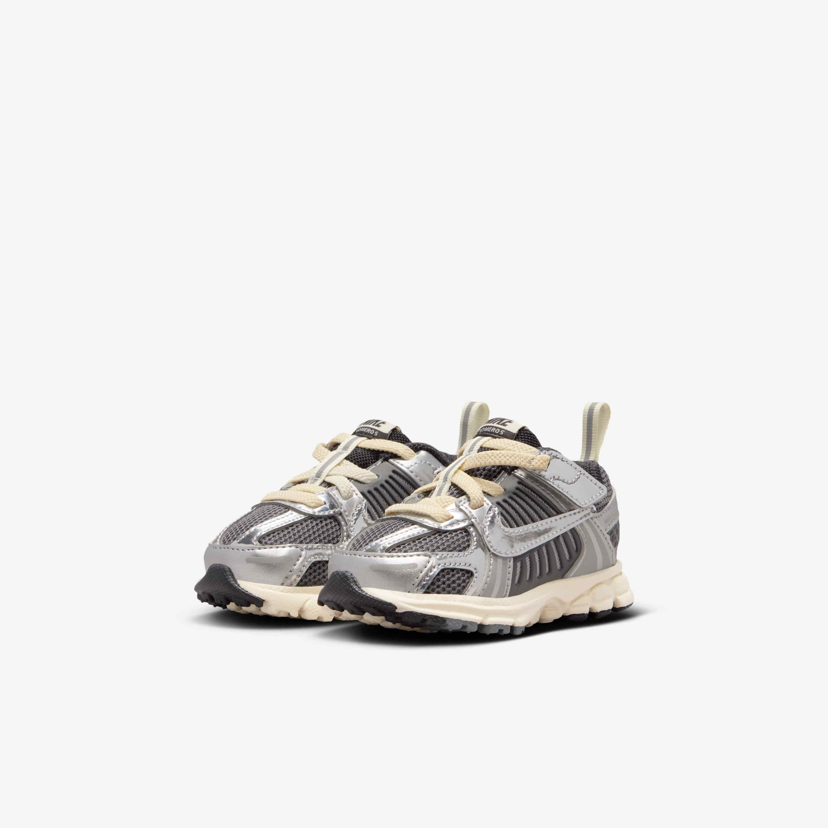 Nike Vomero 5 image number 4