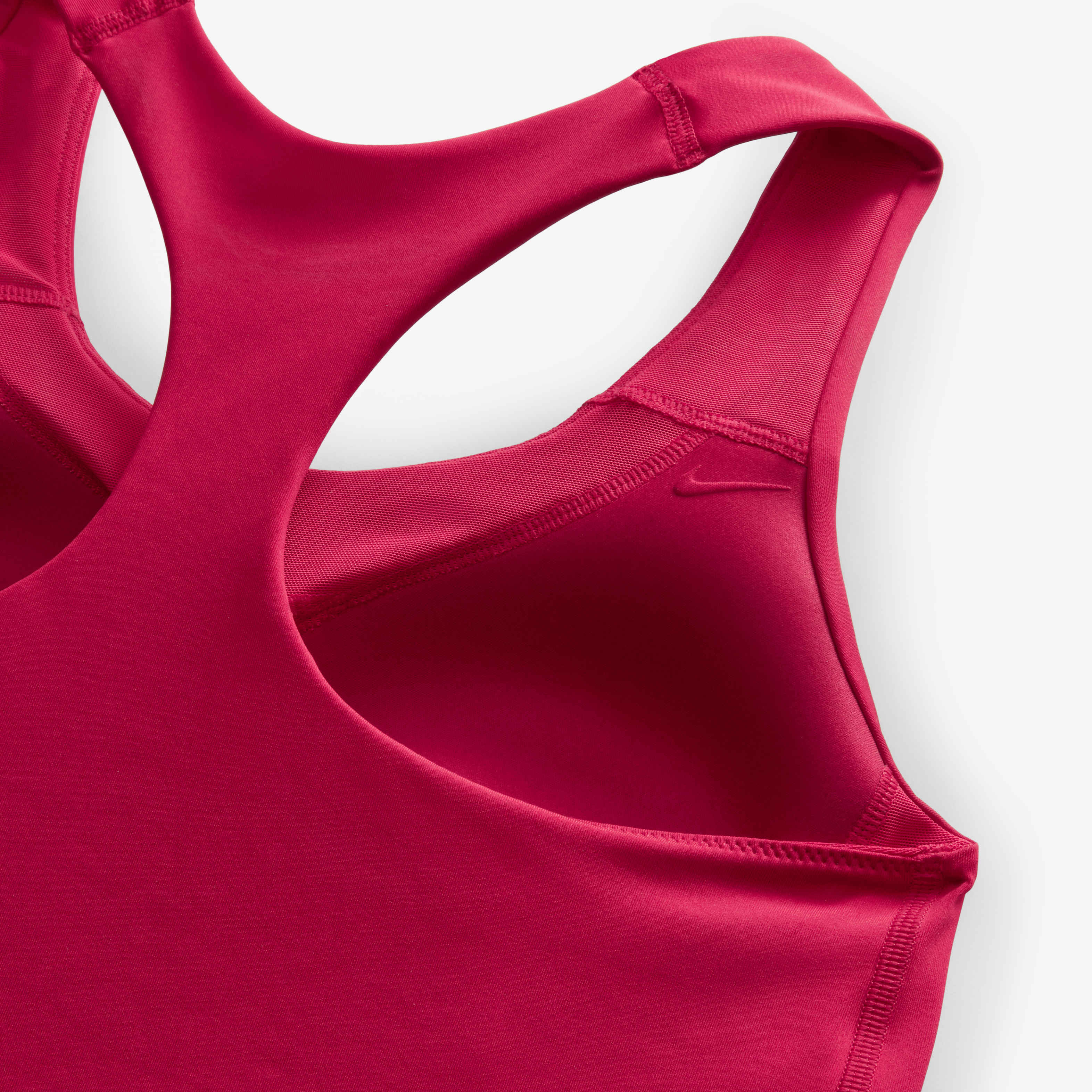 نايكي سووش image number 3