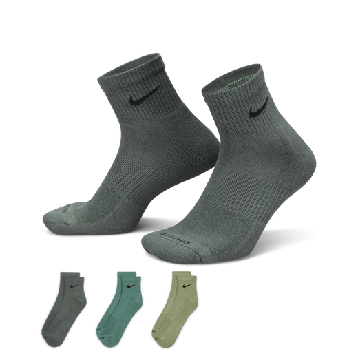 Browse Premium Nike Socks for Men Ultimate Comfort Nike UAE