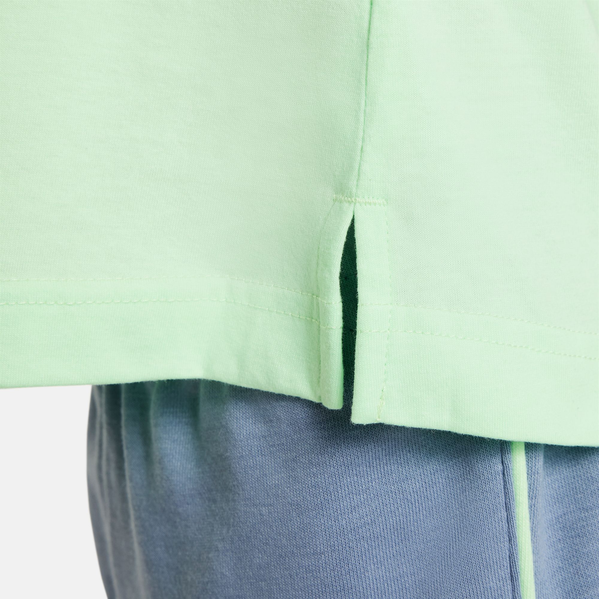 نايكي سبورتسوير كرييت يور اون ادفانتشر image number 4