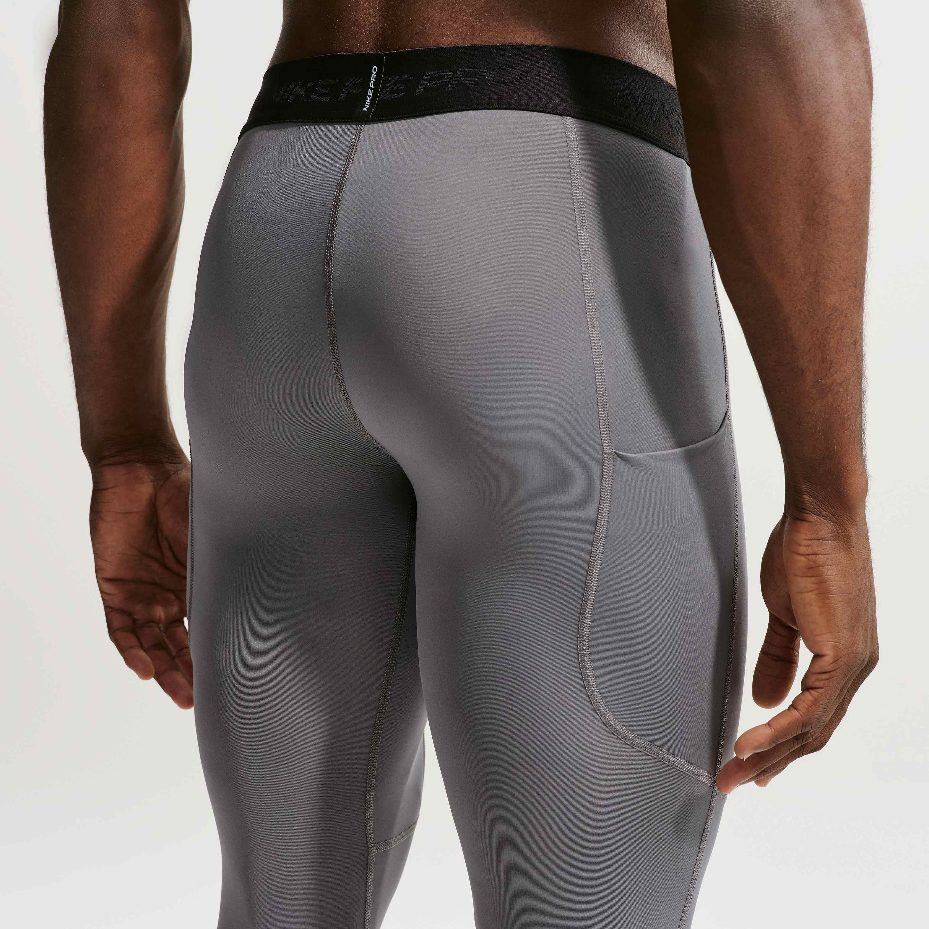 Nike Pro image number 2