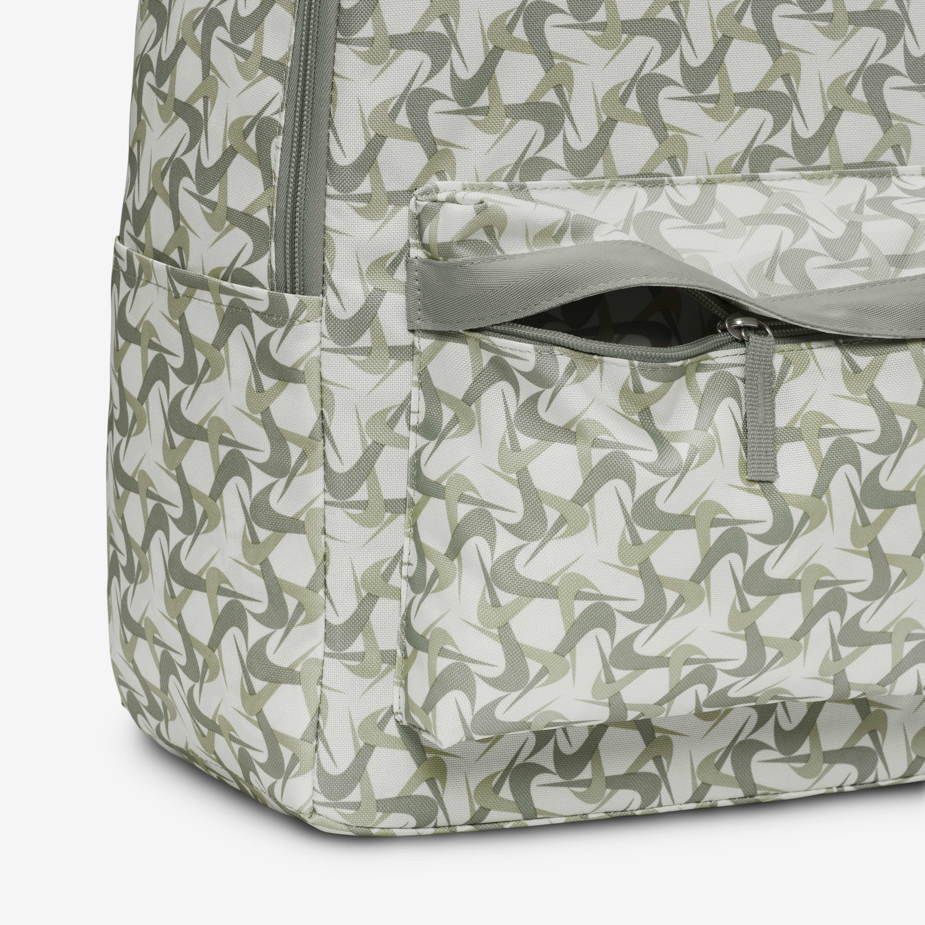 Nike Heritage image number 5