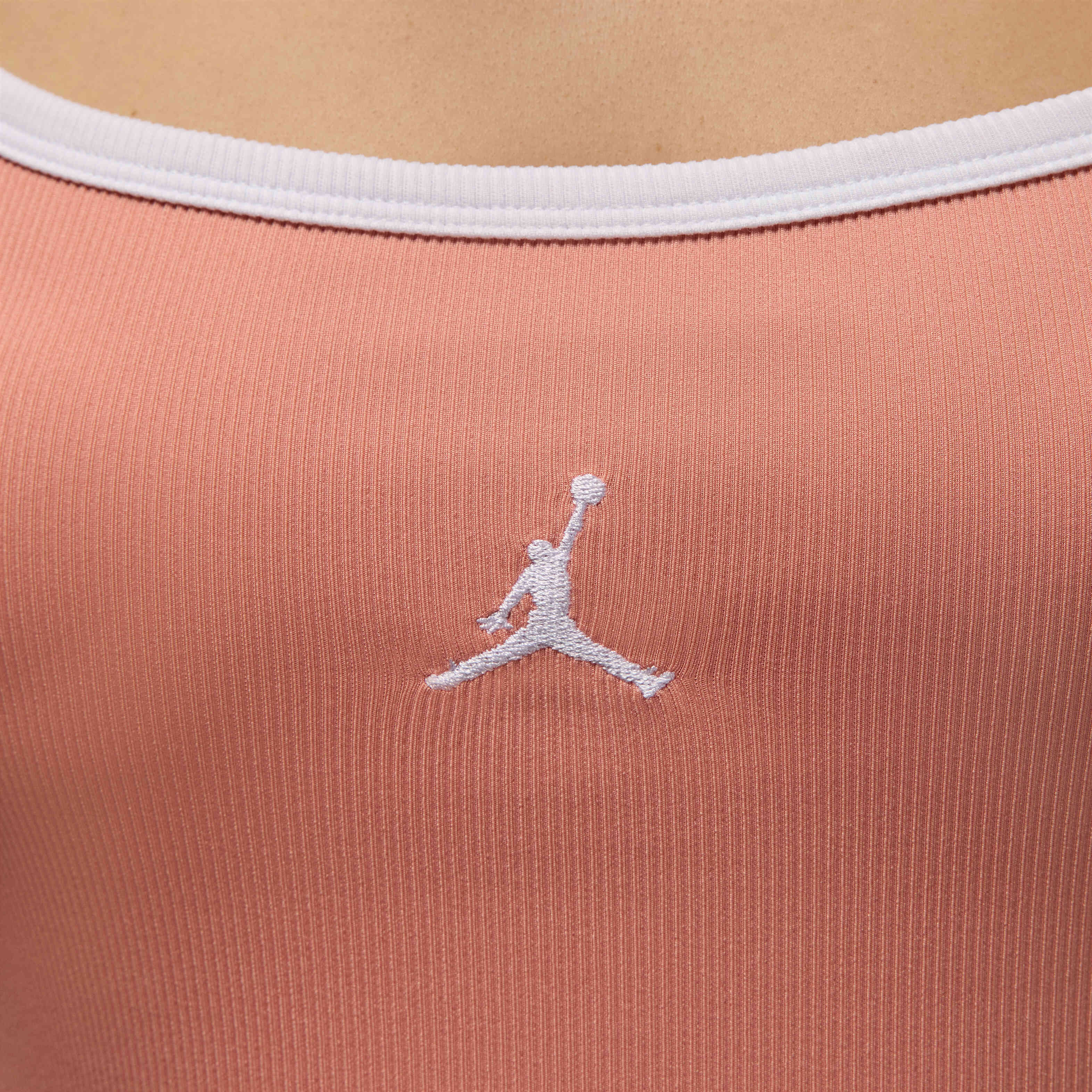 Jordan image number 3