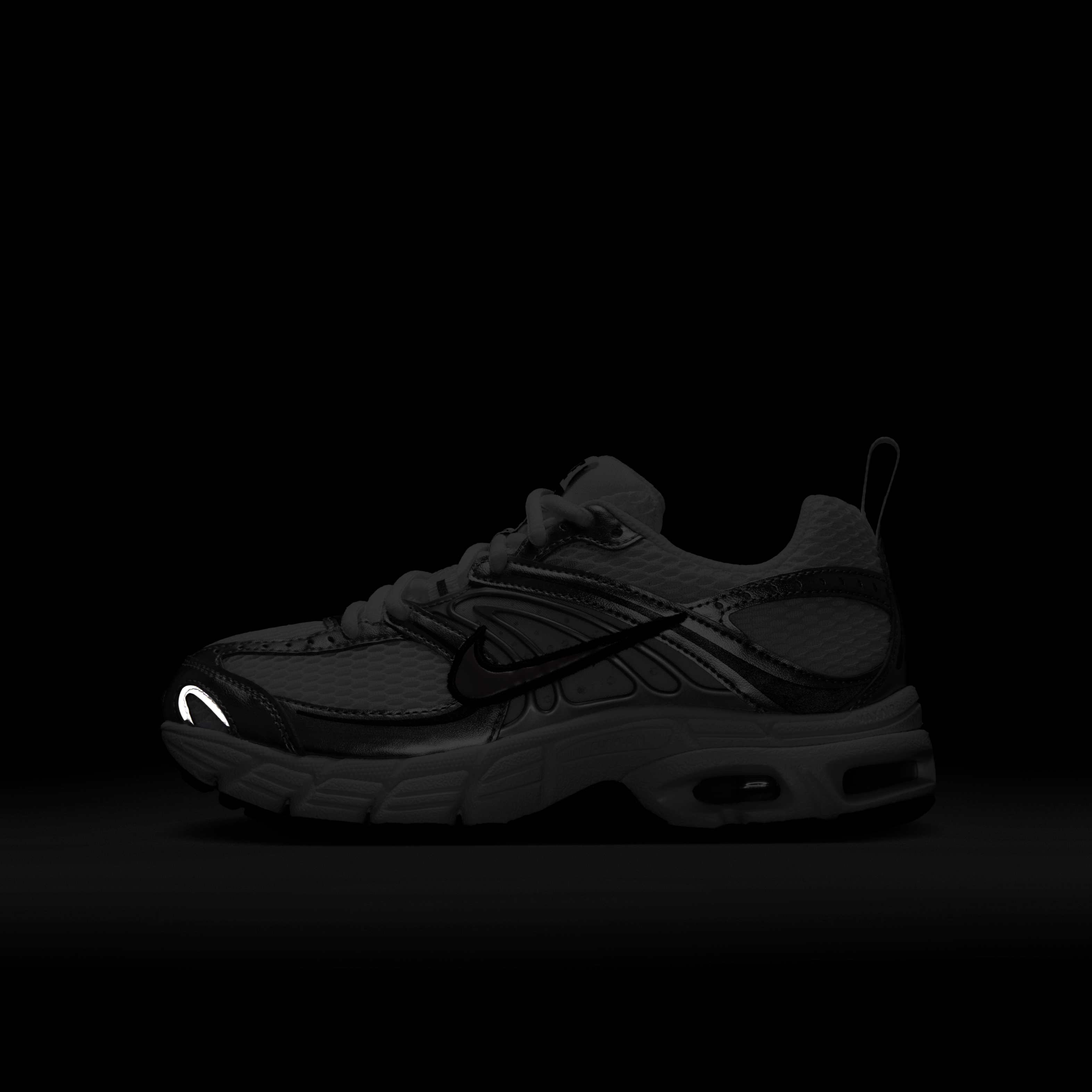 Nike Air Max Moto 2K image number 8