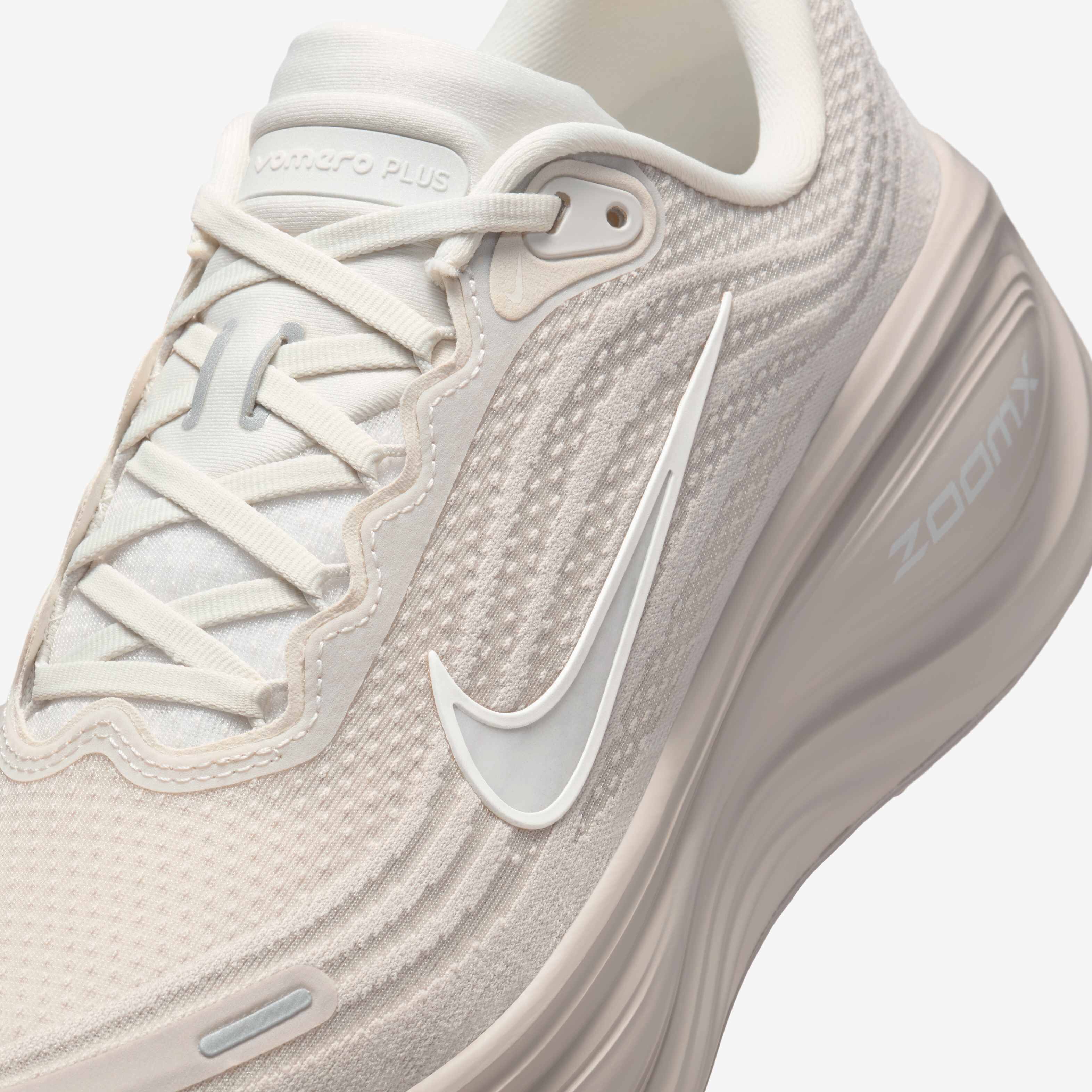 نايكي فوميرو بلس image number 6