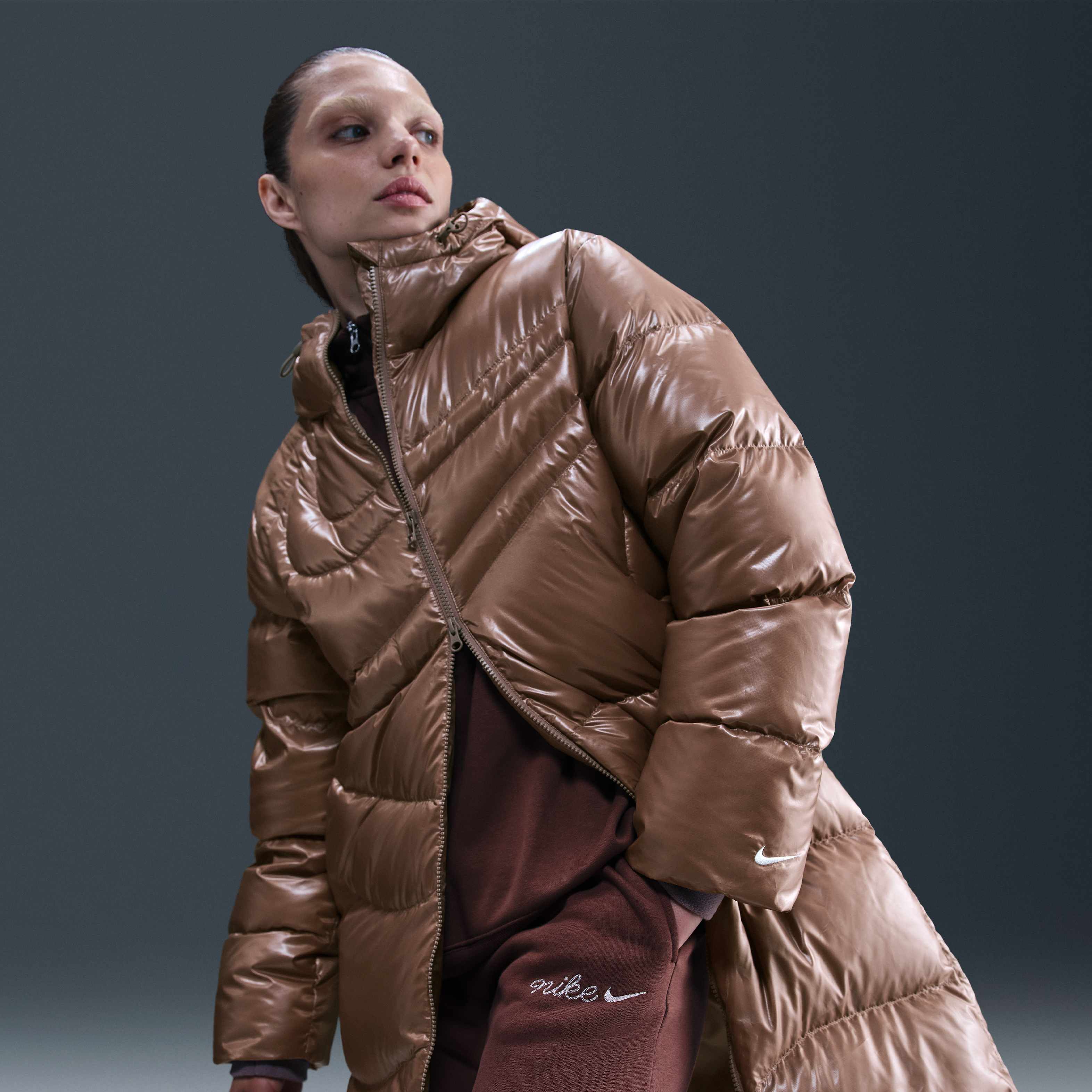 Nike Sportswear Swoosh Series image number 2