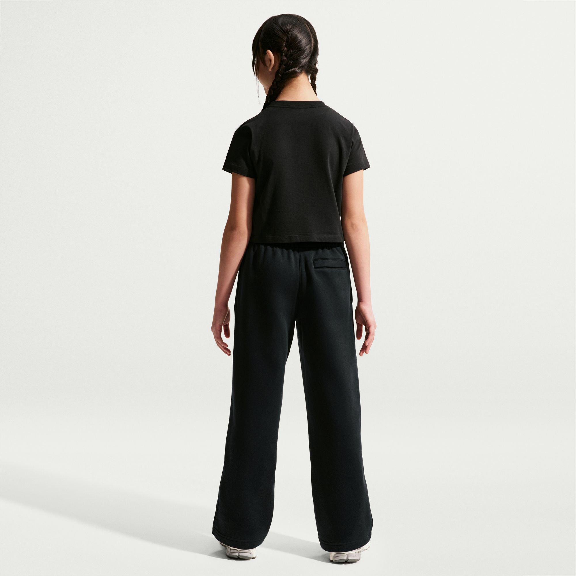 Nike Sportswear image number 1