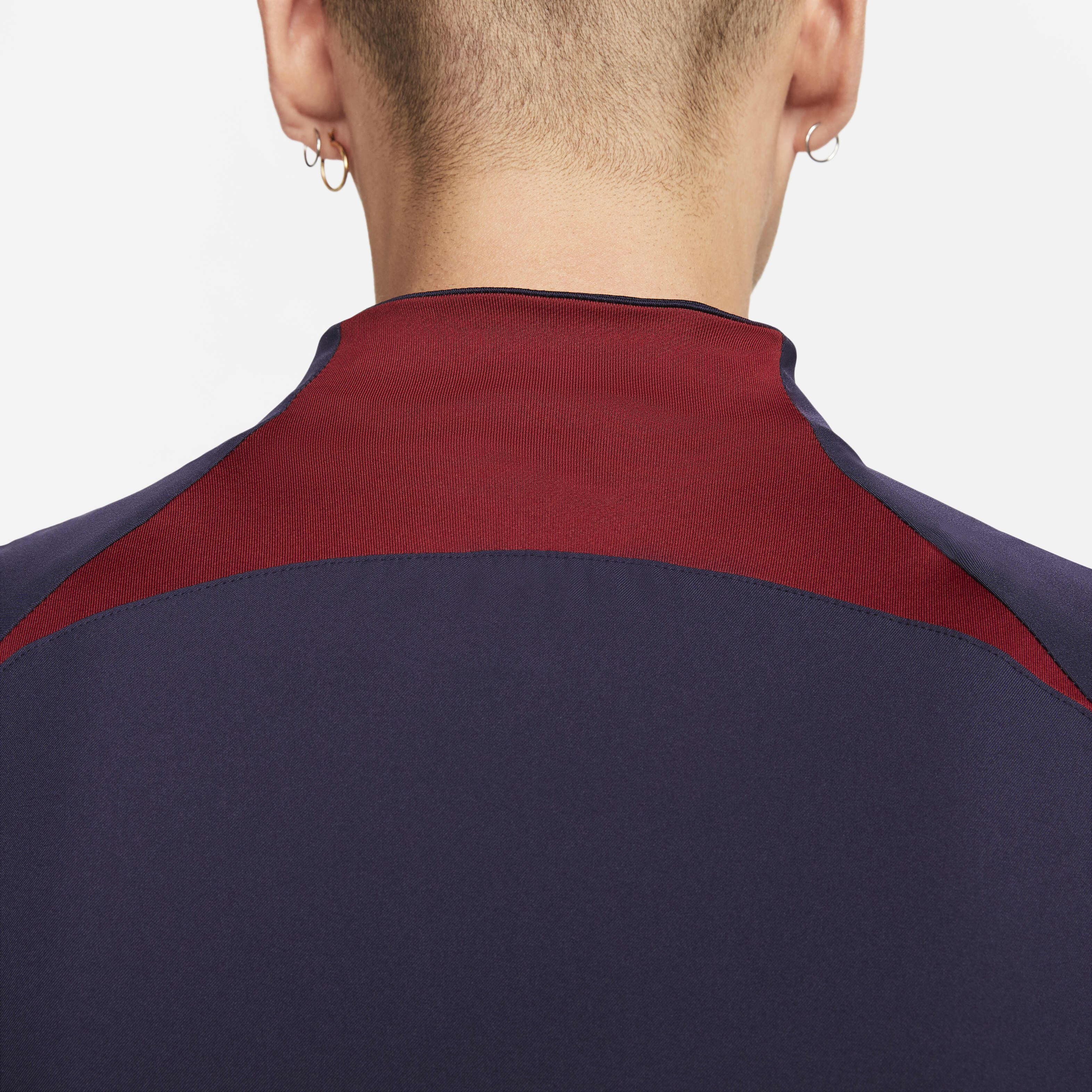 Paris Saint-Germain Strike image number 6