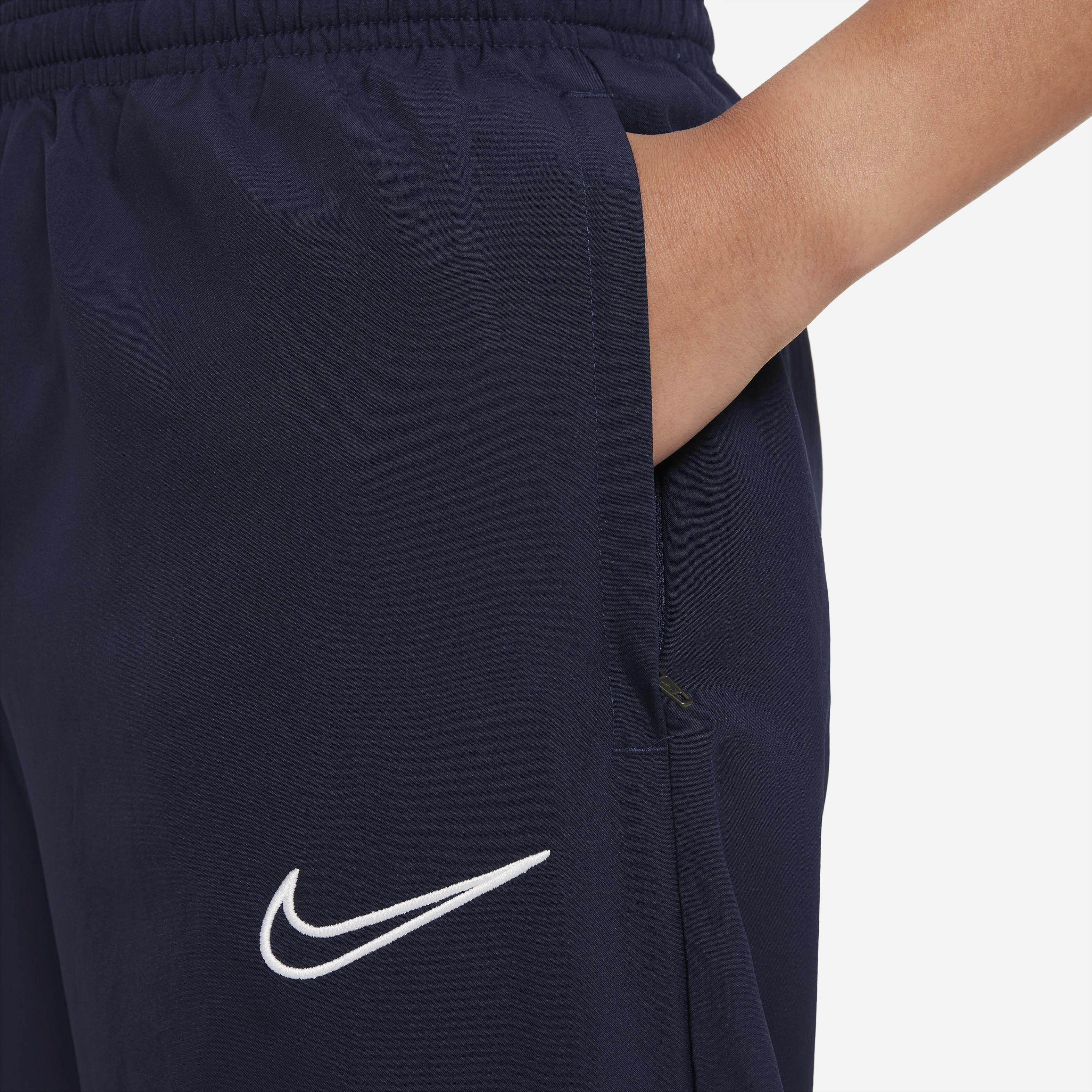 Nike tracksuit bottoms age 13 2025