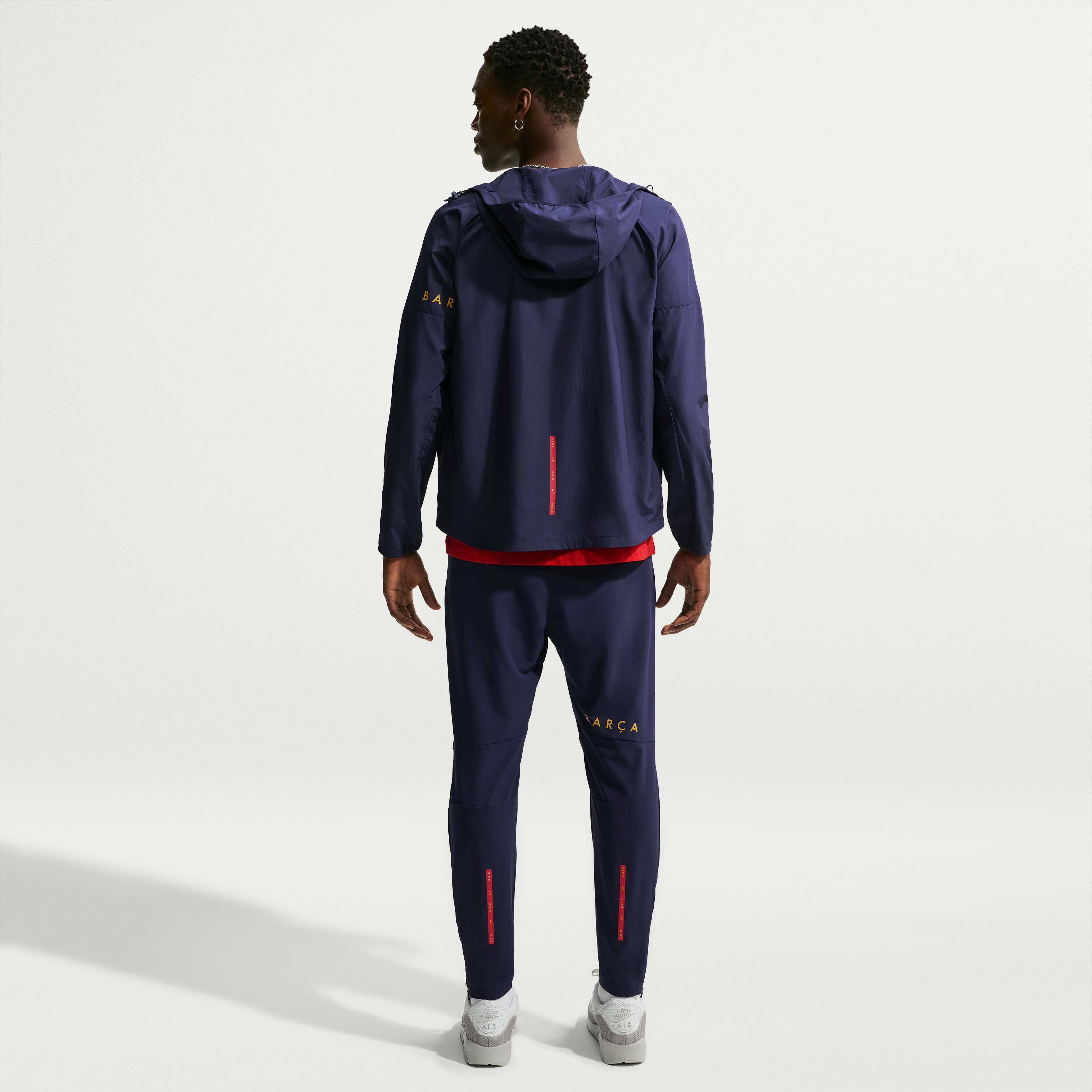 FC Barcelona City Side image number 4