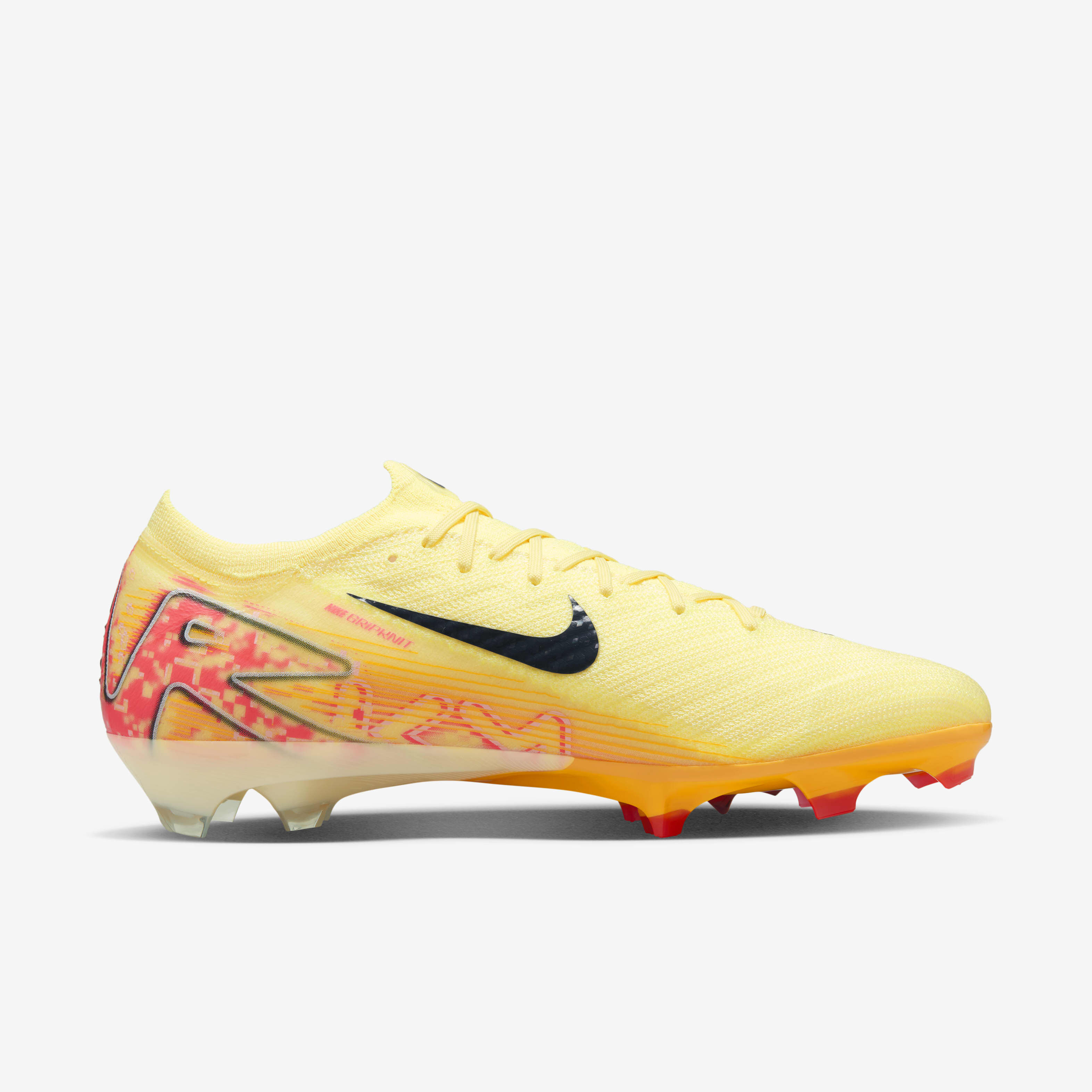 Nike mercurial boots 2018 clearance