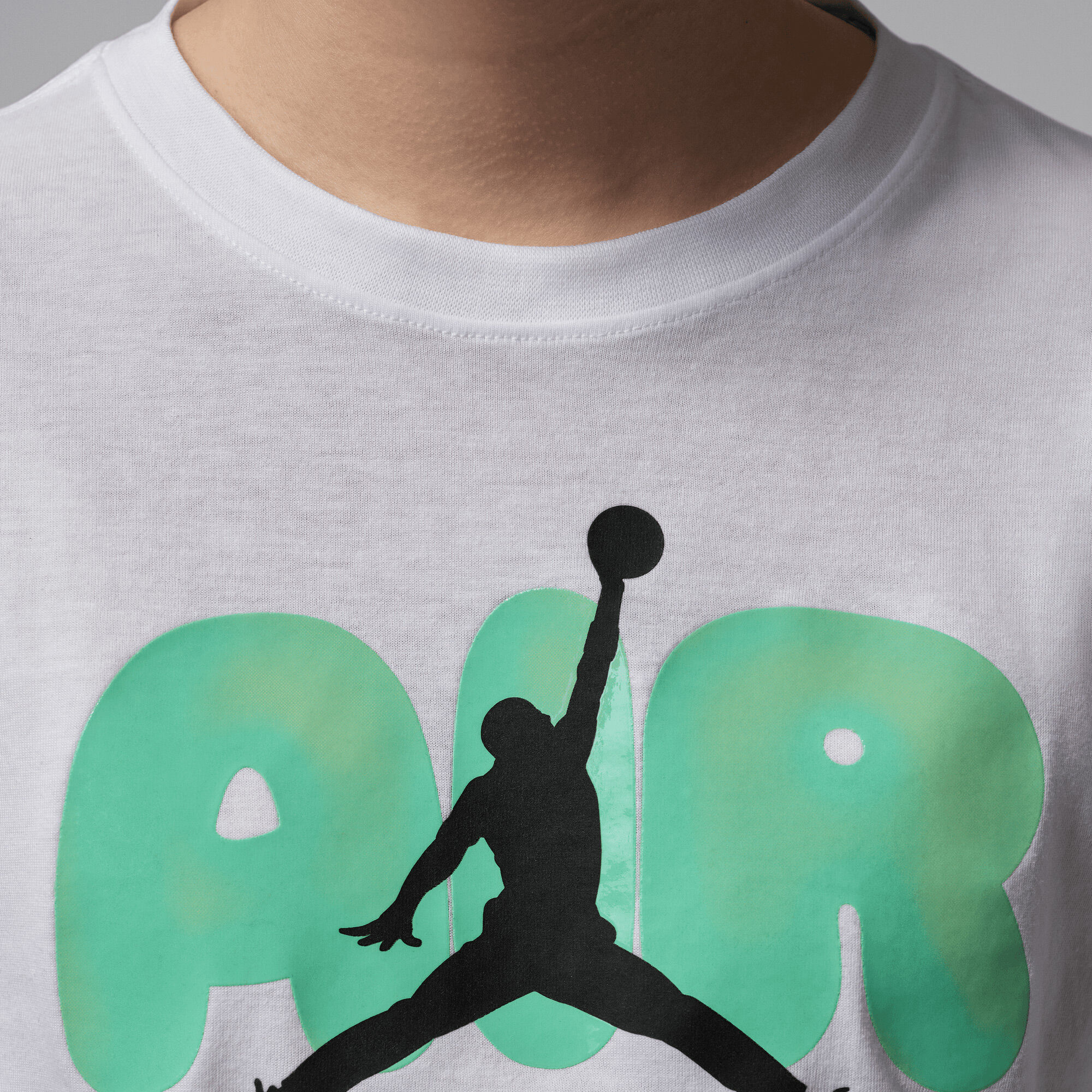 Jordan image number 3