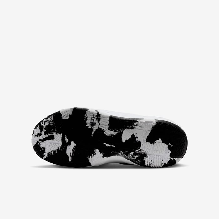 Nike Team Hustle D 12 image number 1 Nike Team Hustle D 12 image number 1