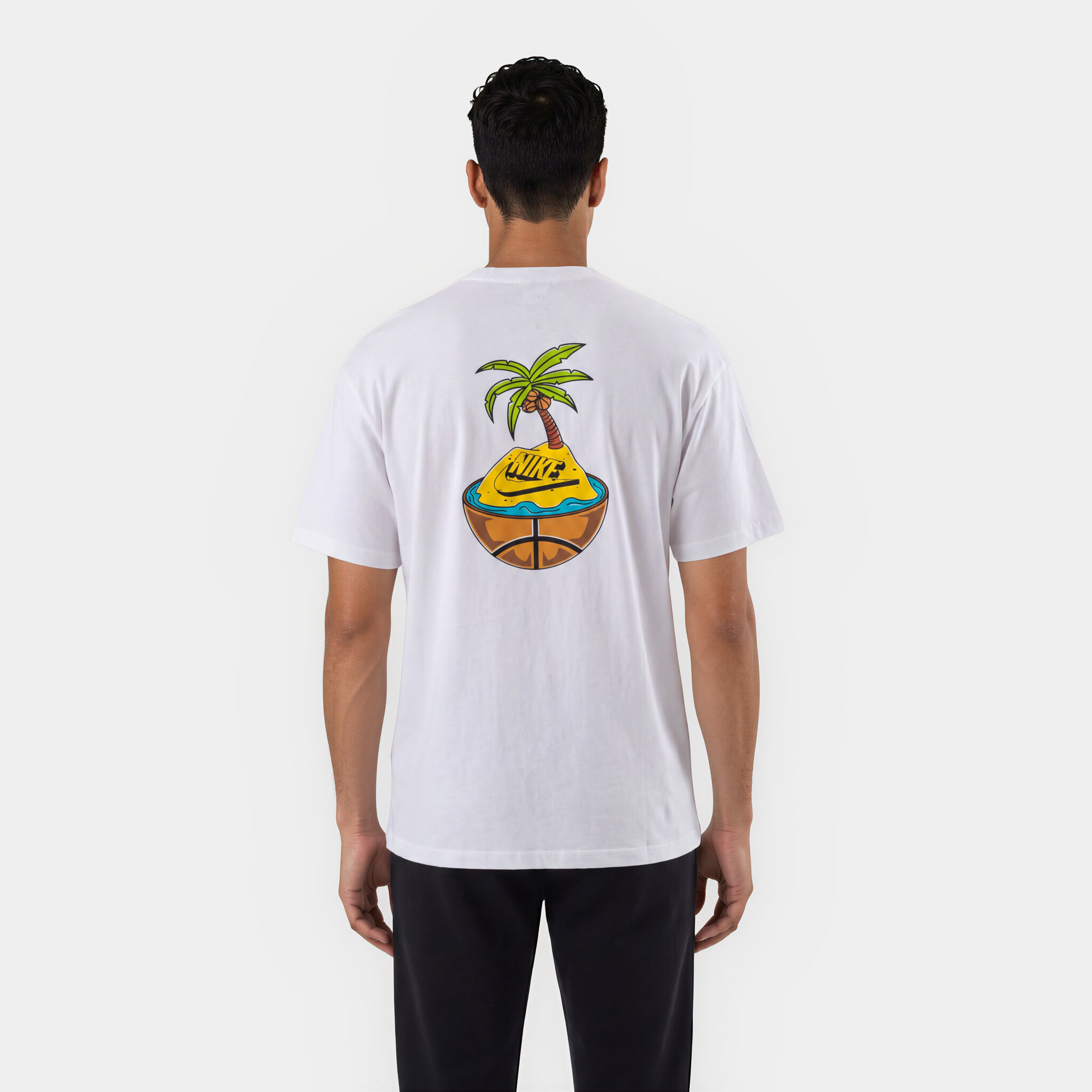 نايكي سيتي تي - آيلاند image number 0