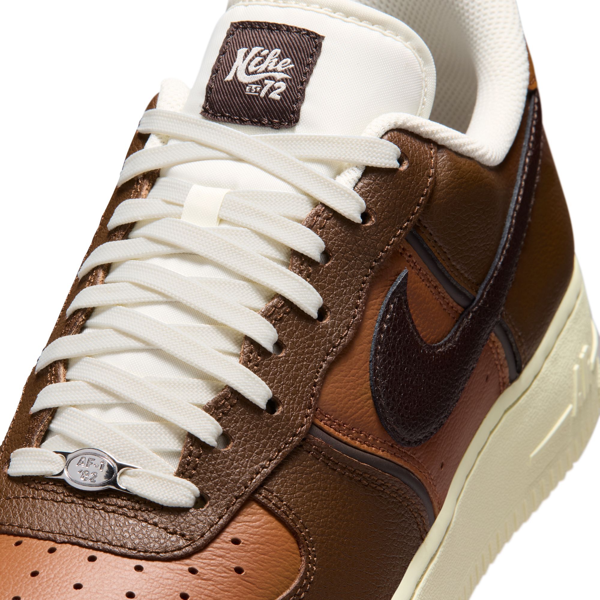 Nike Air Force 1 '07 LV8  image number 9